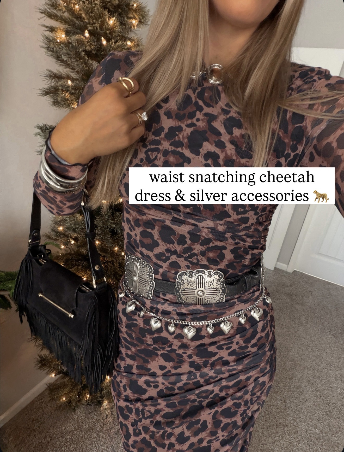 amazon dress in a size small! 

#LTKCyberWeek #LTKHoliday #LTKootd