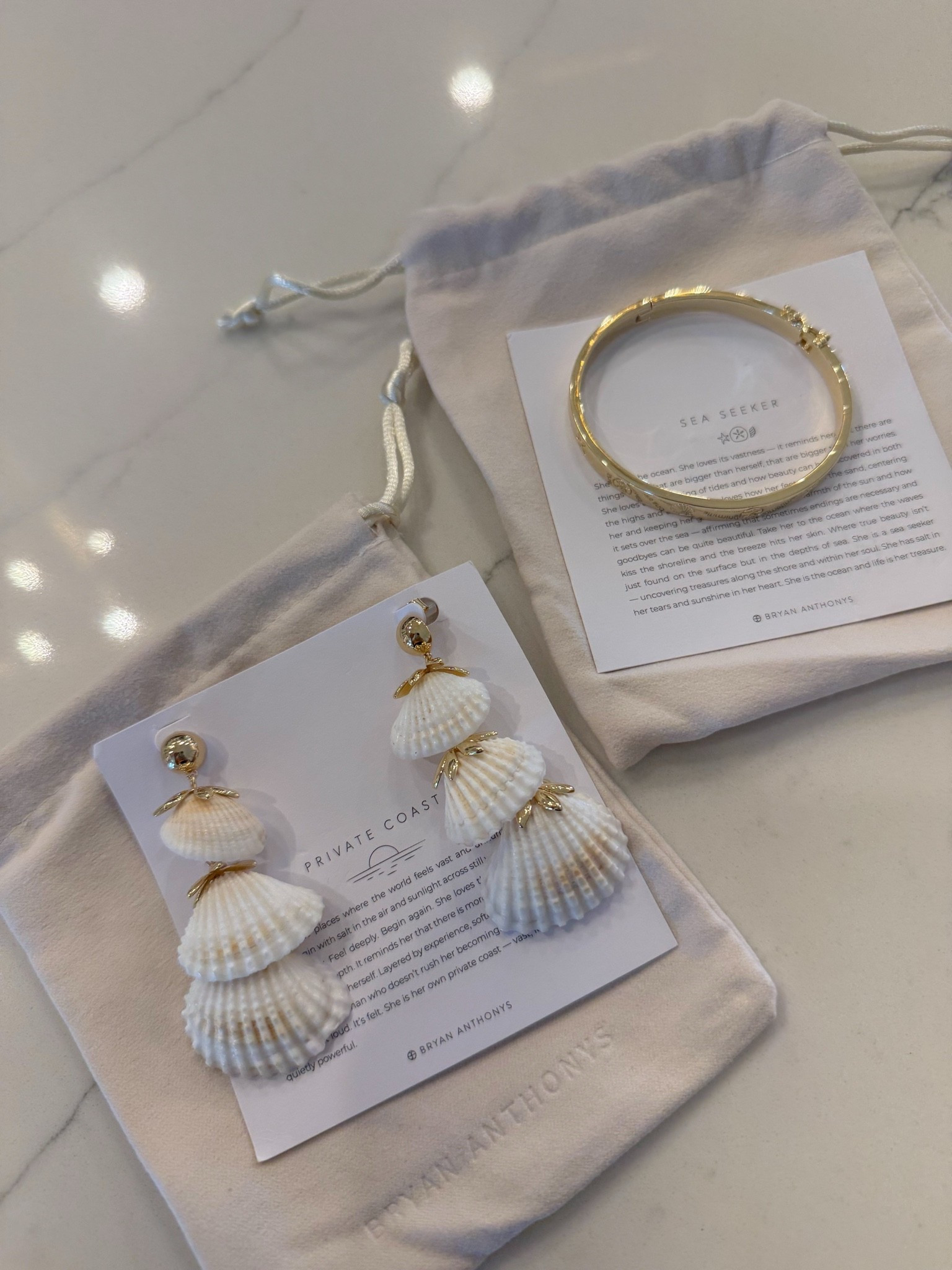 @bryananthonys summer pieces

#LTKSeasonal #LTKTravel #LTKselfcare