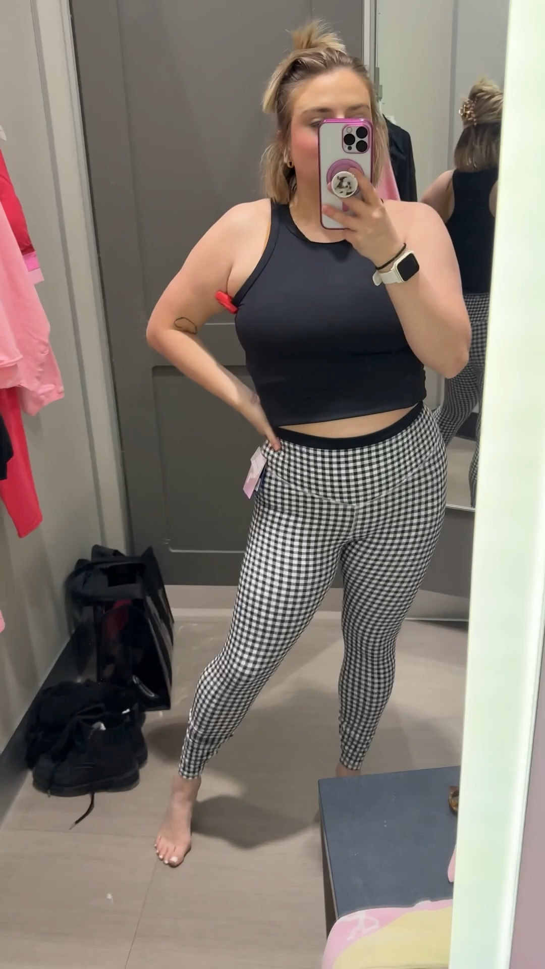OBSESSING over the black & white gingham leggings! In Large in both. Could’ve done a M in the pants. Top is full length, just rolled it under so you could see the top of the pants!

#LTKActive #LTKMidsize #LTKfitnessgoals