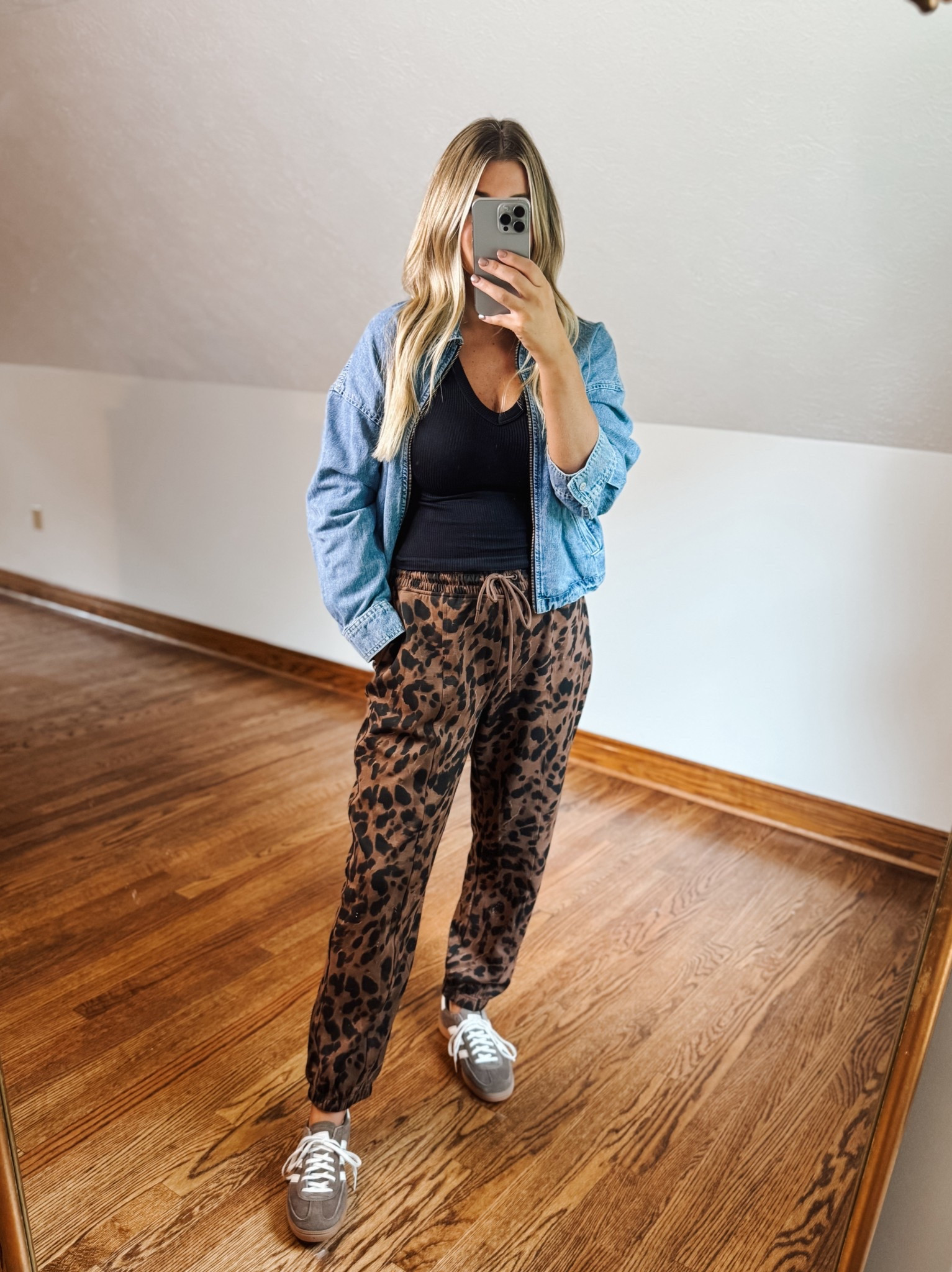 This denim bomber jacket is the BEST fall find yet. I love, love denim. These joggers feel like pajamas and I’m comfortable and feel put together 🧸🍂🍁

#LTKMidsize #LTKTall #LTKStyleTip