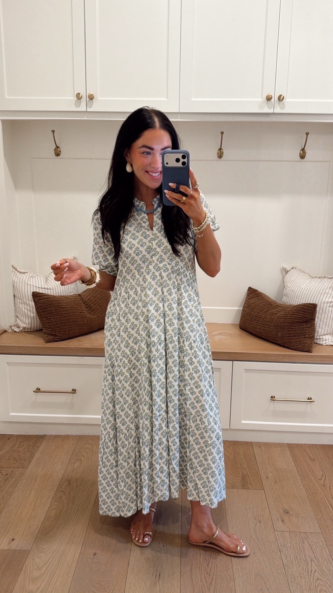 I am in an extra small!!

Spring fashion, watchnow, new arrivals, maxi dress, Katy roach

#LTKootd #LTKSeasonal #LTKSaleAlert