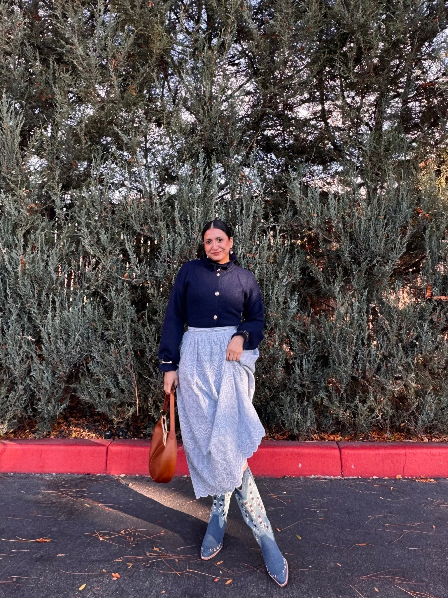 Super cozy cardigan, wearing the size small and it fits a tad big, it’s more of an oversized look 💕

#LTKCyberWeek #LTKSeasonal #LTKFindsUnder50