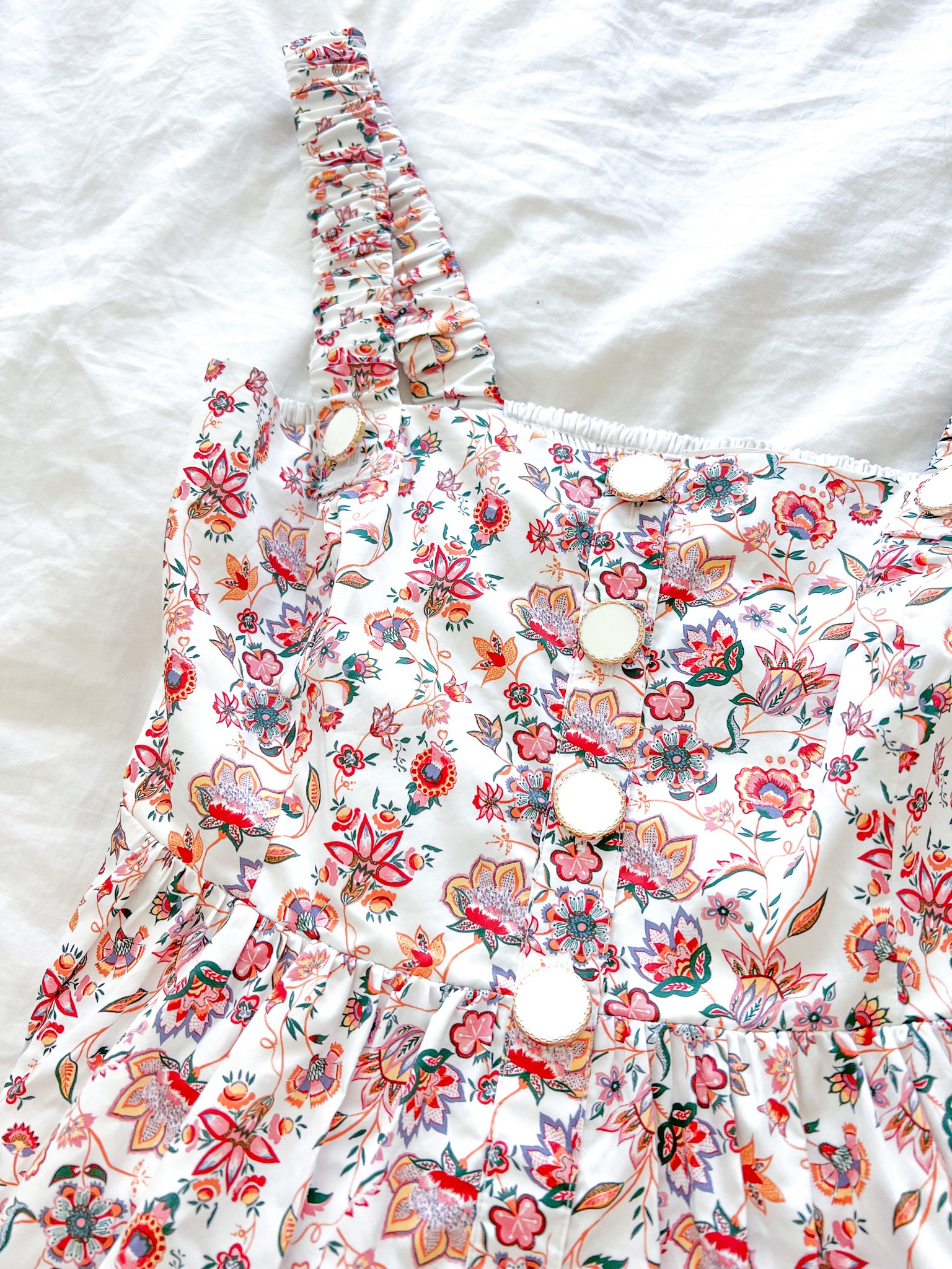 Floral dress and set ❤️ Runs TTS #theavenue #floral #masonsdaughter 

#LTKstyletip #LTKSeasonal