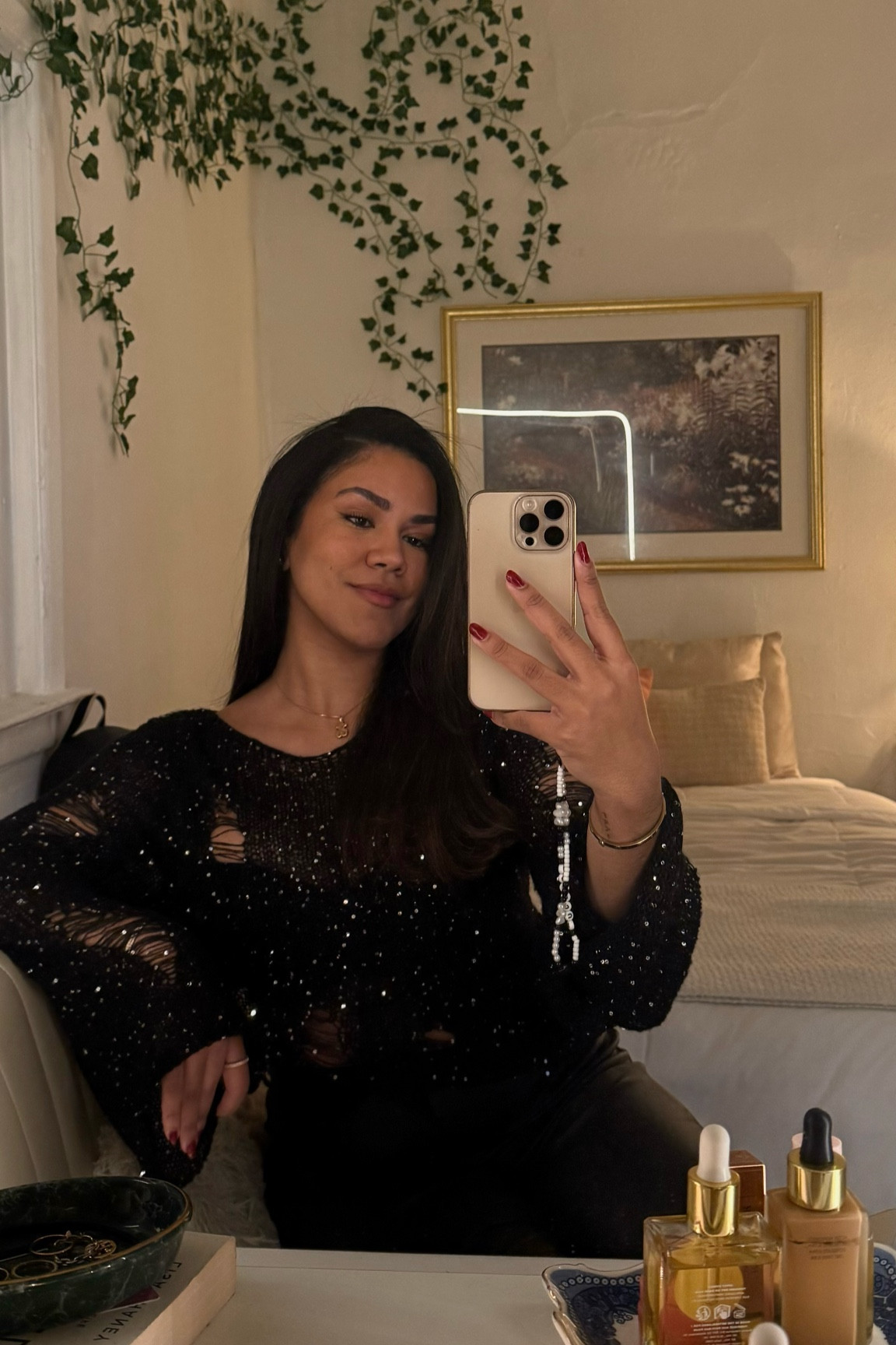 This top 😮‍💨😮‍💨 perfect for a night out in the city! It goes with anything! Jeans, leather pants shorts skirts you name it! And the price 🤭🤭🤭 it’s sold out now so I linked similar ones but Ill keep an eye for when it is restocked 

#LTKBeauty #LTKParties #LTKStyleTip