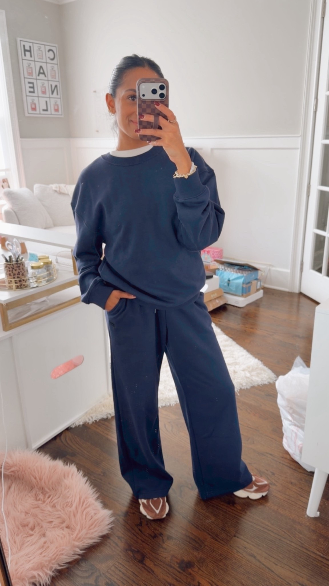 Fabletics set
Navy lounge set
Activewear set


#LTKPetite #LTKFindsUnder50 #LTKSaleAlert