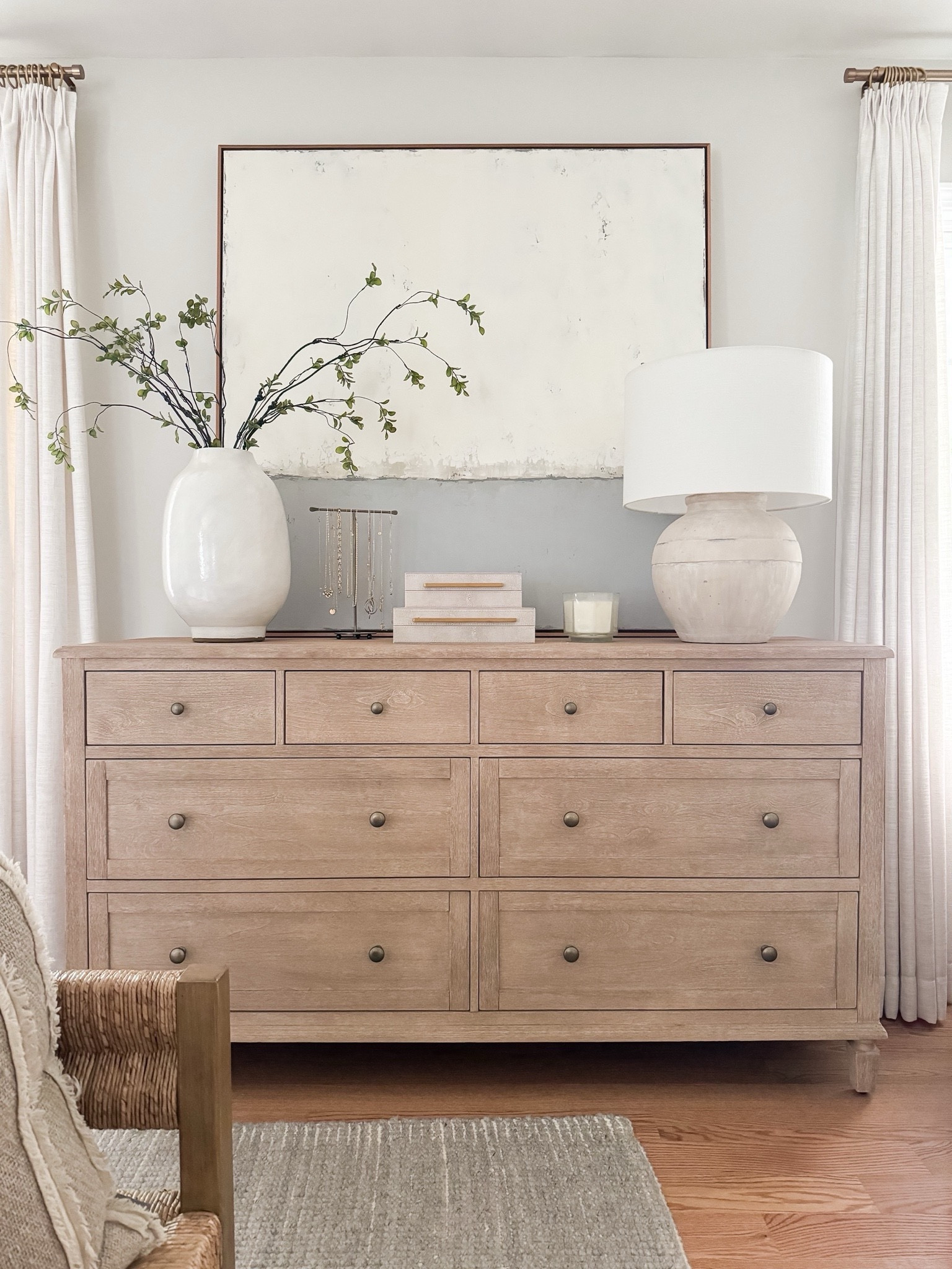 Modern coastal bedroom

Home design  pottery barn dresser Modern home  Home decor  Bedroom design  Bedroom inspo  Bedroom finds  Bed Decor  


#LTKHome