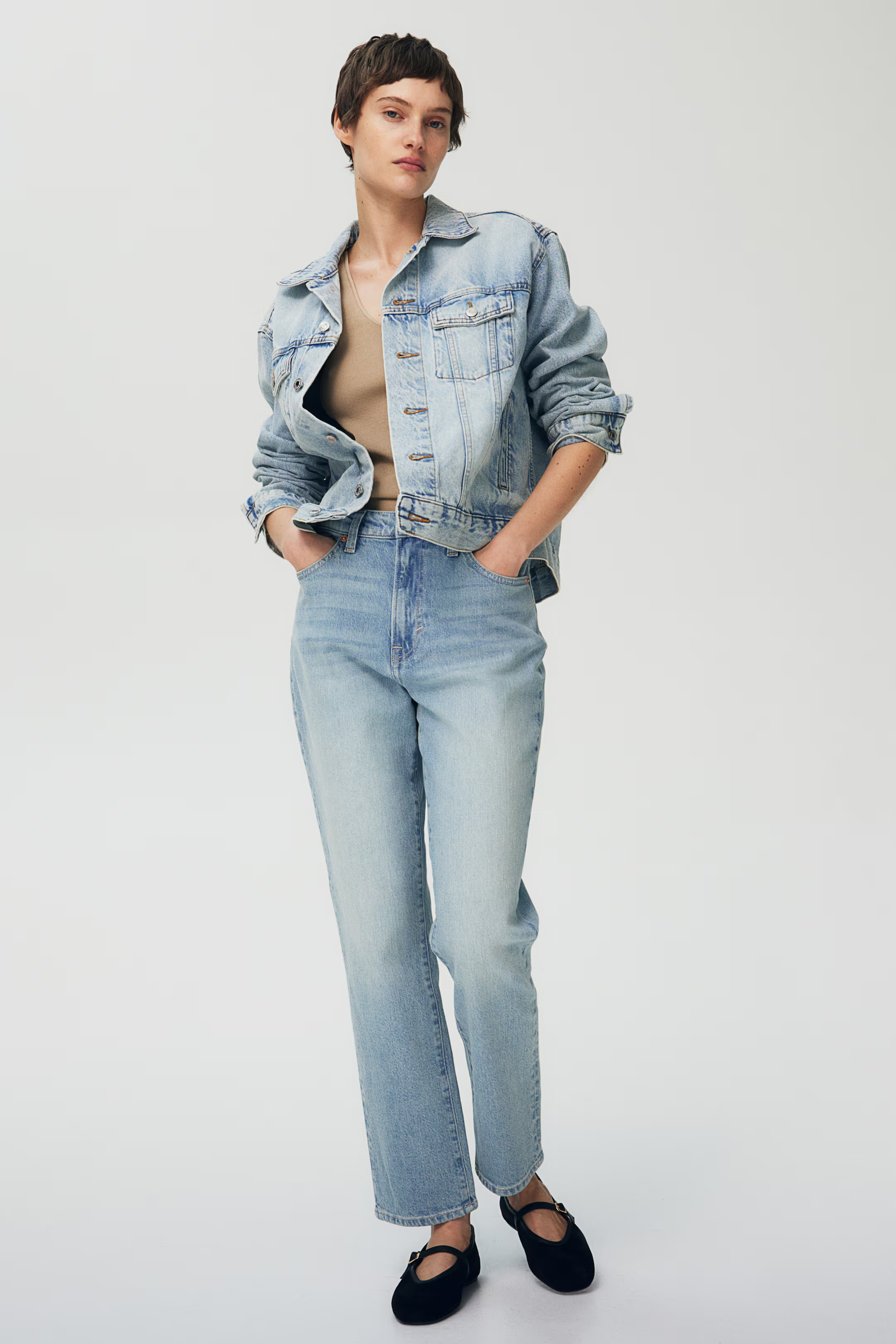 Vintage Mom Fit Ultra High Ankle Jeans - Ultra high waist - Ankle length - Light denim blue - Lad... | H&M (UK, MY, IN, SG, PH, TW, HK)