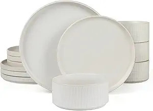 Famiware Star Dinnerware Sets, Plates and Bowls Set for 4, 12 Pieces Ribbed Dishes - Chip and Scr... | Amazon (US)