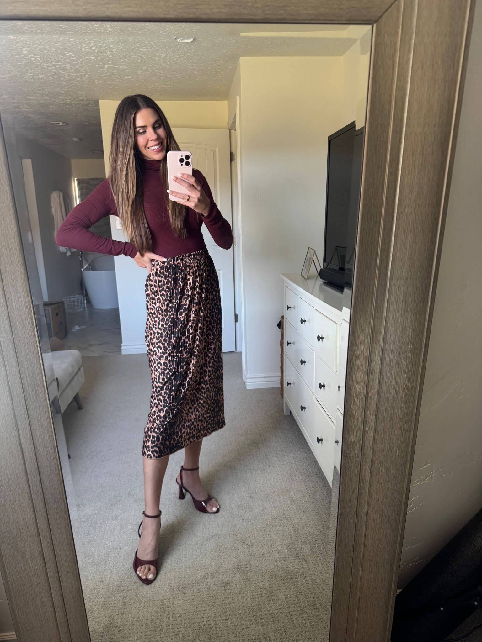 my skirt is old from zara, but I linked a similar one I LOVED.  

#LTKFindsUnder50 #LTKShoeCrush #LTKStyleTip