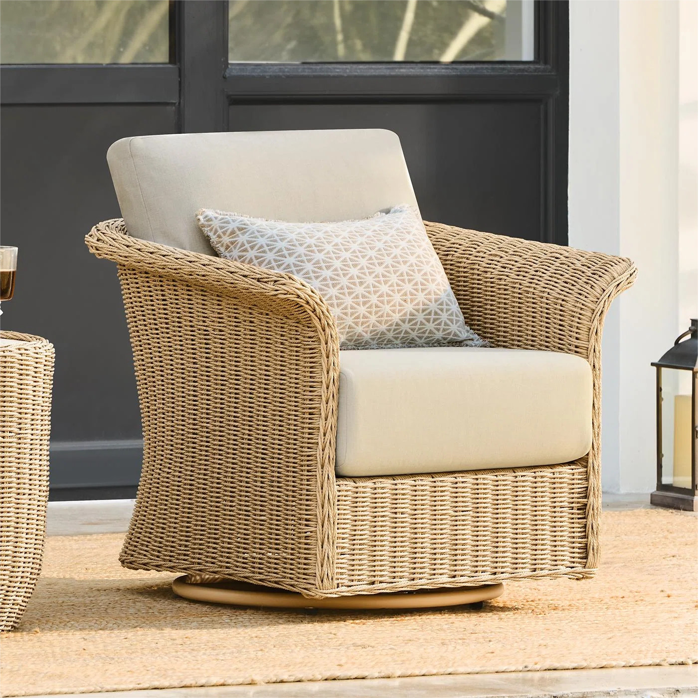 Cimone Outdoor Swivel Wicker Chair | Wayfair North America