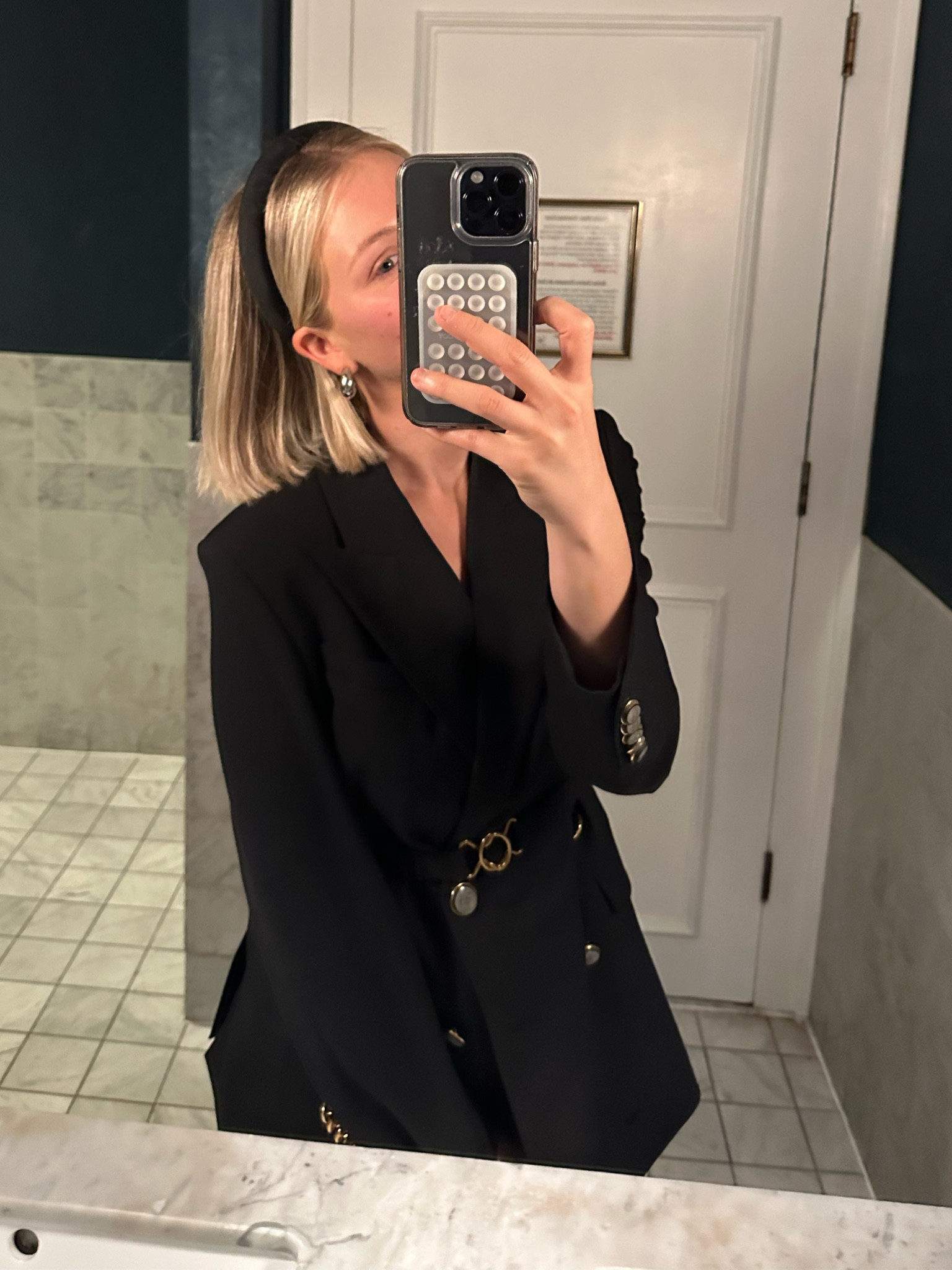 my FAV go to Veronica Beard blazers on sale!!!!

#LTKsalealert