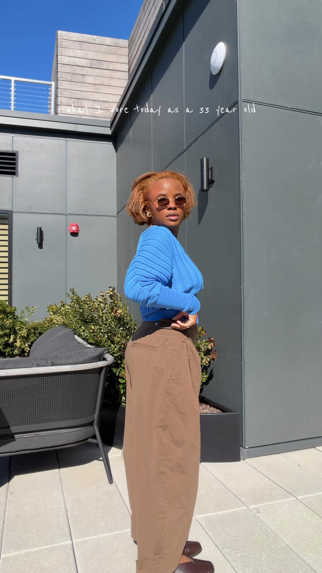 my exact pants are old Cos so they’re no longer available but I linked some similar ones here for you! 🤎 

blue cardigan is from Zara. I’m wearing a mediumm