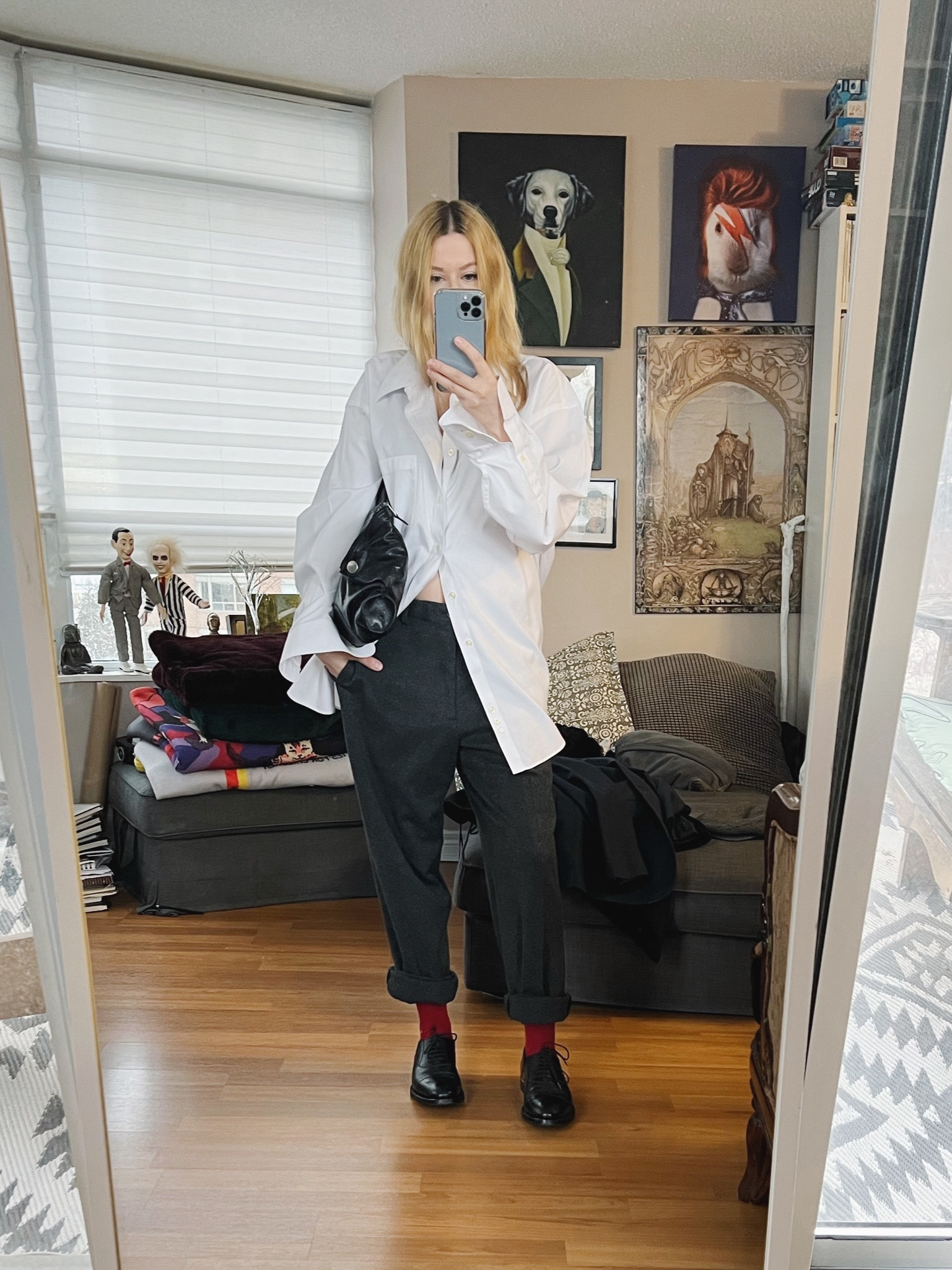 The stages of getting dressed.
Everything is secondhand but the trousers, hat, and socks.
•
.  #WinterLook  #StyleOver40  #vintageRalphLauren  #menswearInspired  #alexanderMcQueen  #Gucci #secondhandFind #FashionOver40  #MumStyle #genX #genXStyle #genXInfluencer #poshmarkFinds #WhoWhatWearing #genXblogger #derbyShoes #secondhandDesigner #Over40Style #40PlusStyle #Stylish40s  #HighStreetFashion #StyleIdeas


#LTKstyletip #LTKshoecrush #LTKSeasonal