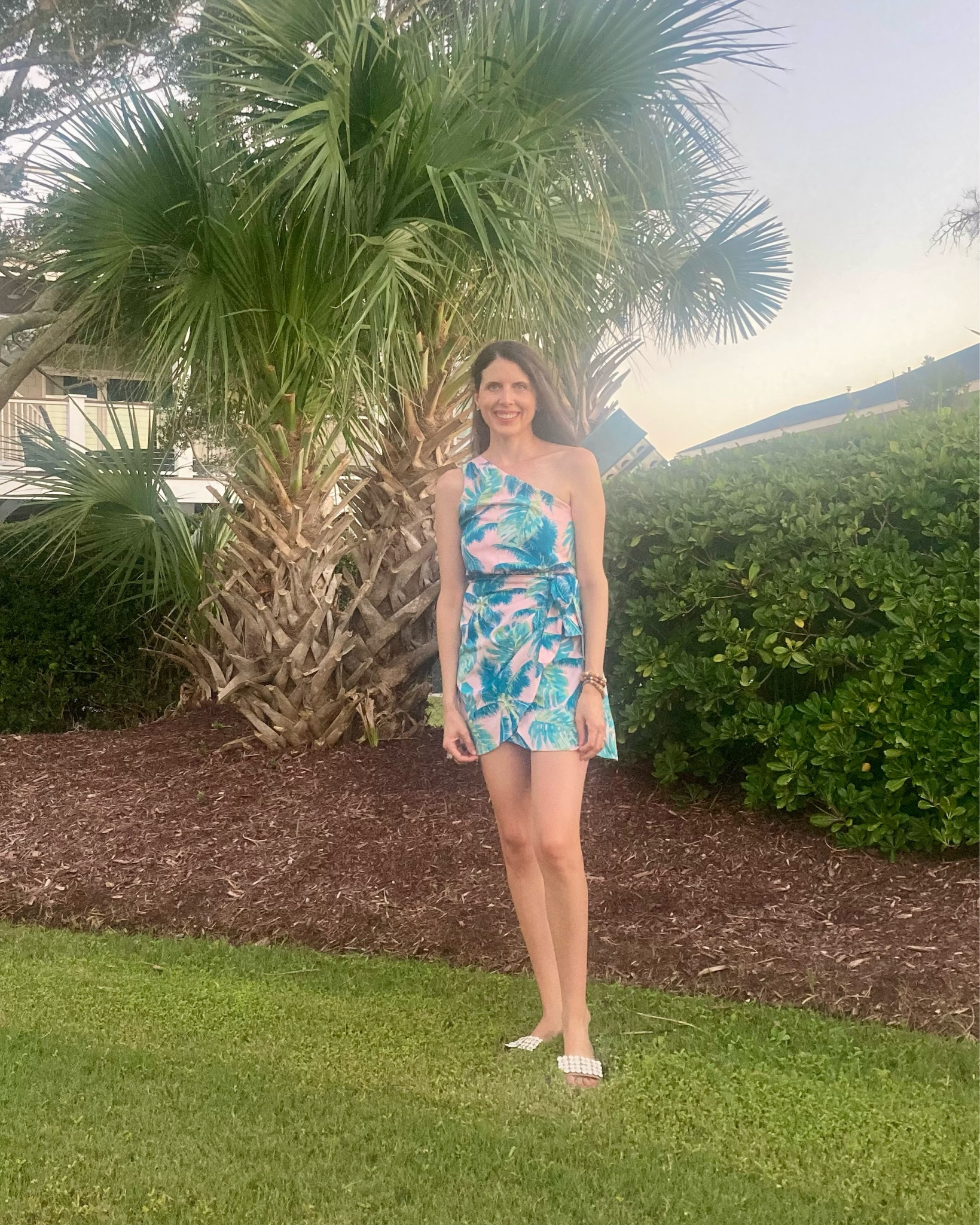 Wore this dress on our last summer vacation ☀️
Now is the perfect time to find dresses on sale

Summer dress 
Casual dress 
Vacation dress
Date night dress 


#LTKSeasonal #LTKFind #LTKSale