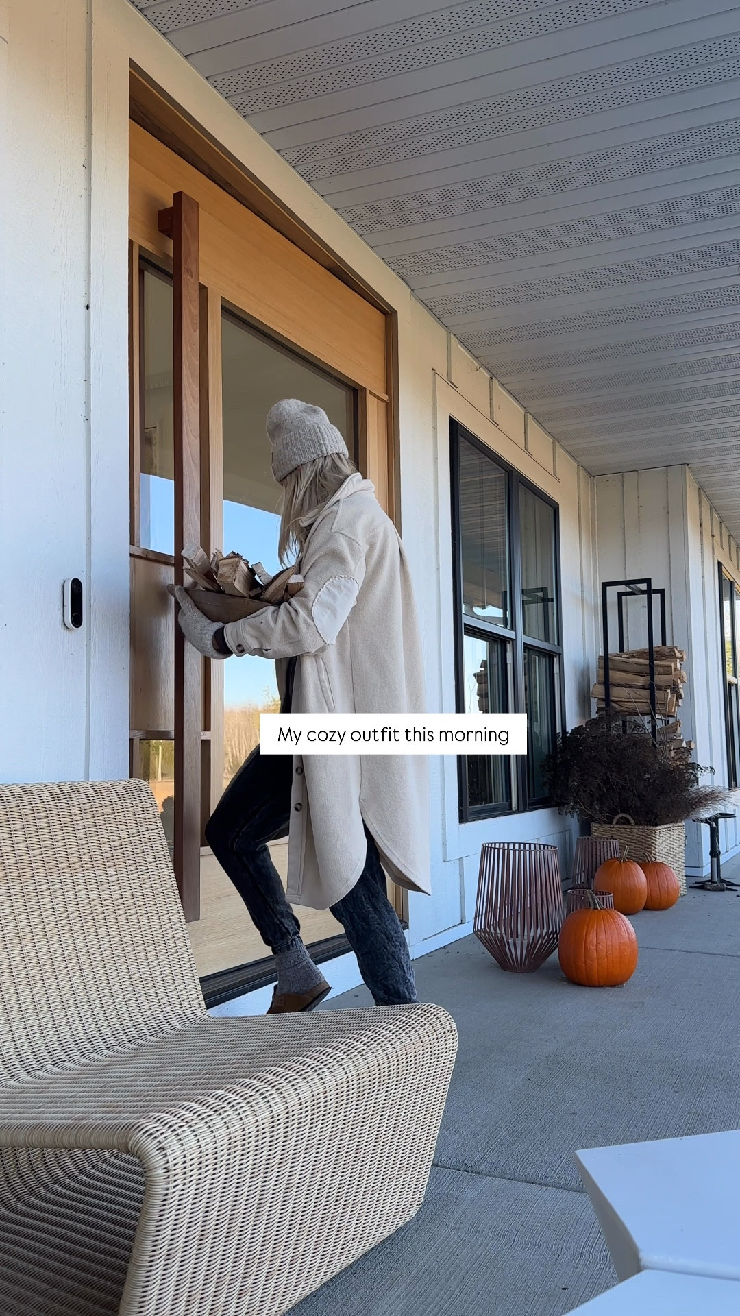 Cozy + Cute

That’s just the Scandi way. 
Wool hat + mittens from Sweden (similar linked).
Overcoat and sweats from secind hand (similar linked).
Exact socks, shoes, long sleeve and the pair of sweats I JUST bought.

Enjoy. 

#LTKFindsUnder100 #LTKOver40 #LTKHome