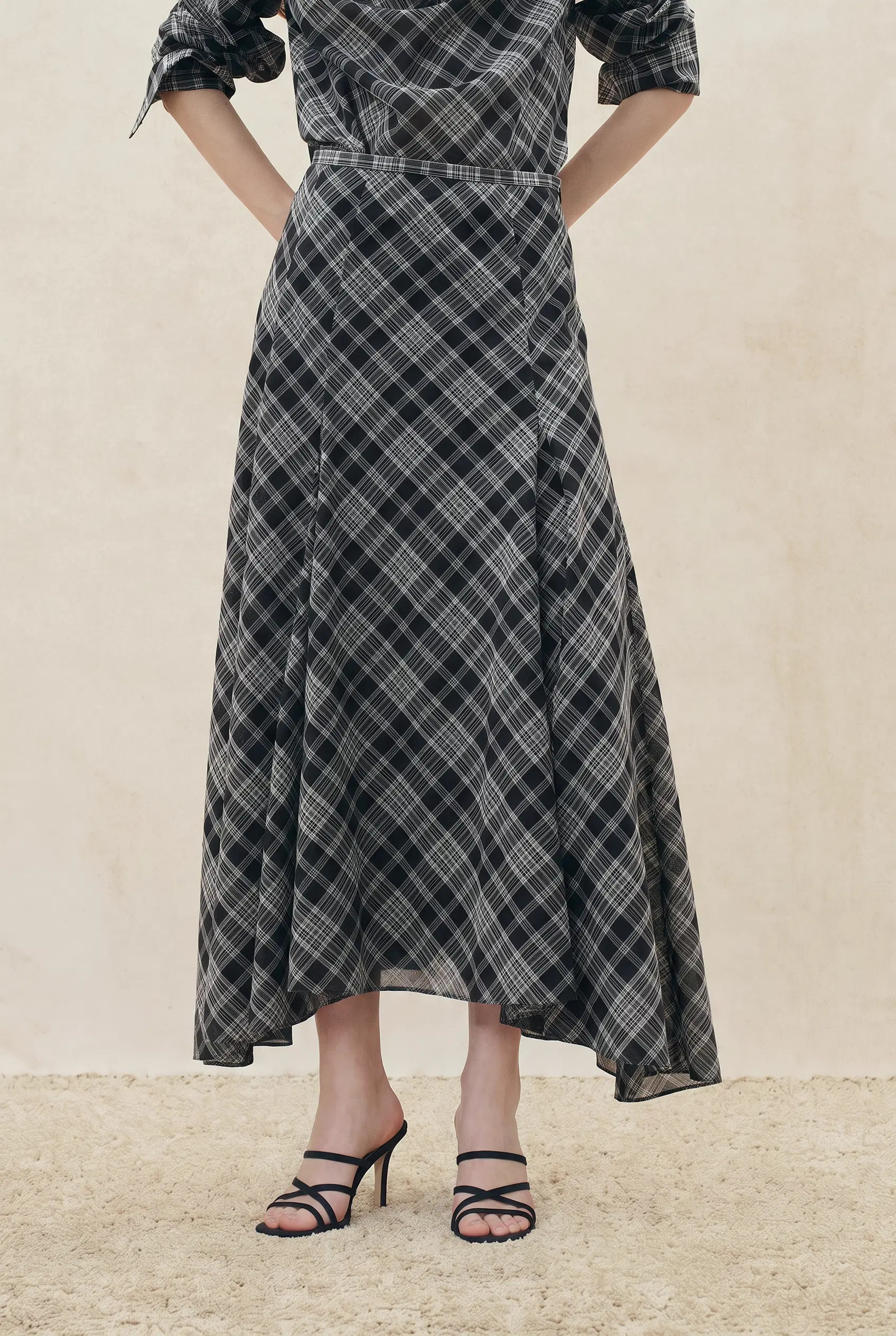 Fern Plaid Panelled Skirt in Cotton Blend | Fabrique