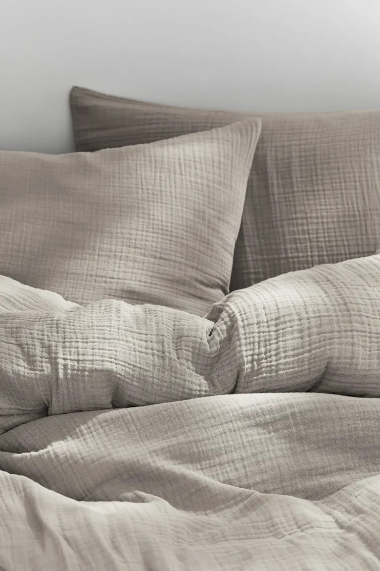 Muslin King/Queen Duvet Cover Set - Light taupe - Home All | H&M US | H&M (US + CA)
