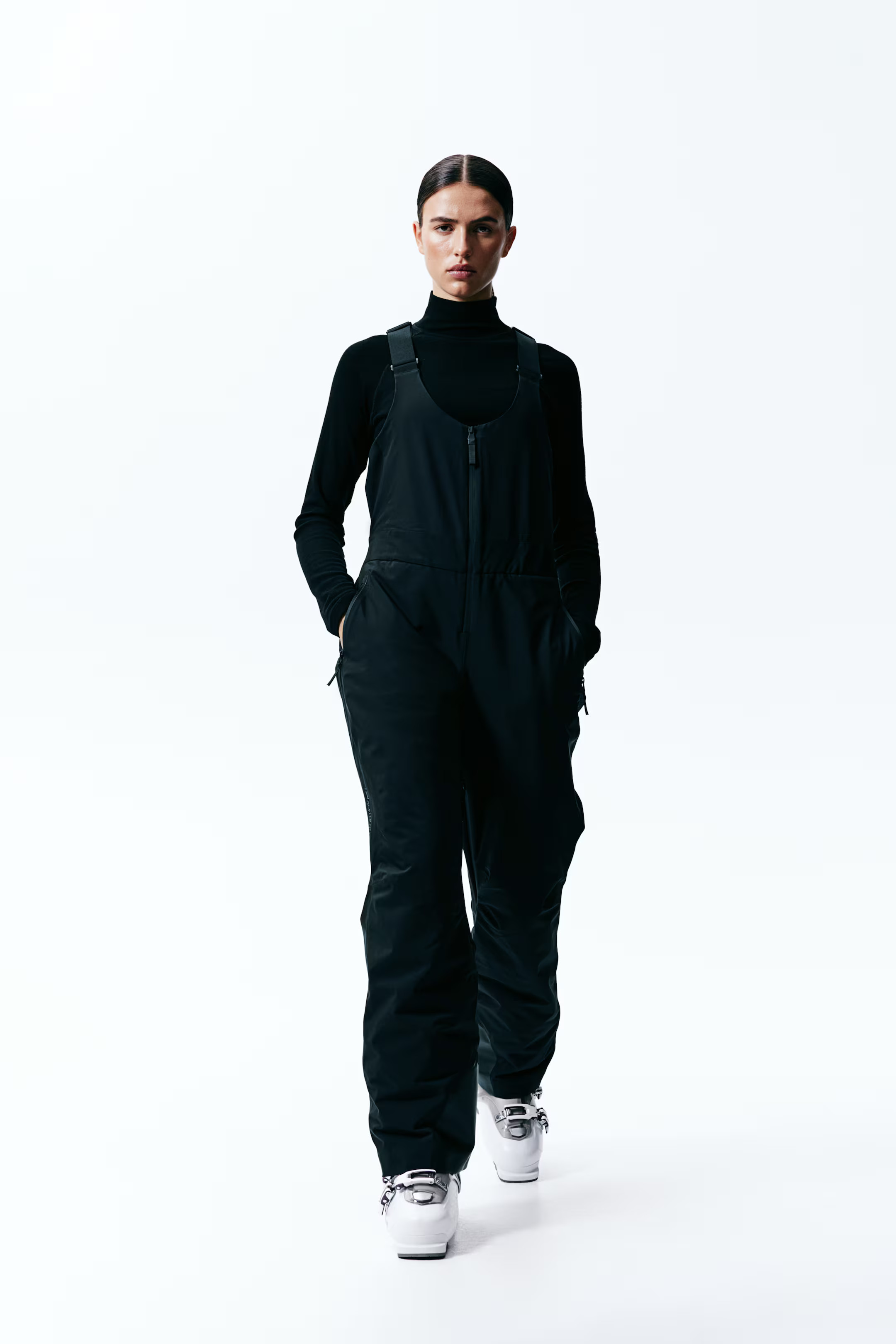 2-layer ski bib trousers in StormMove™ - Black - Ladies | H&M GB | H&M (UK, MY, IN, SG, PH, TW, HK)