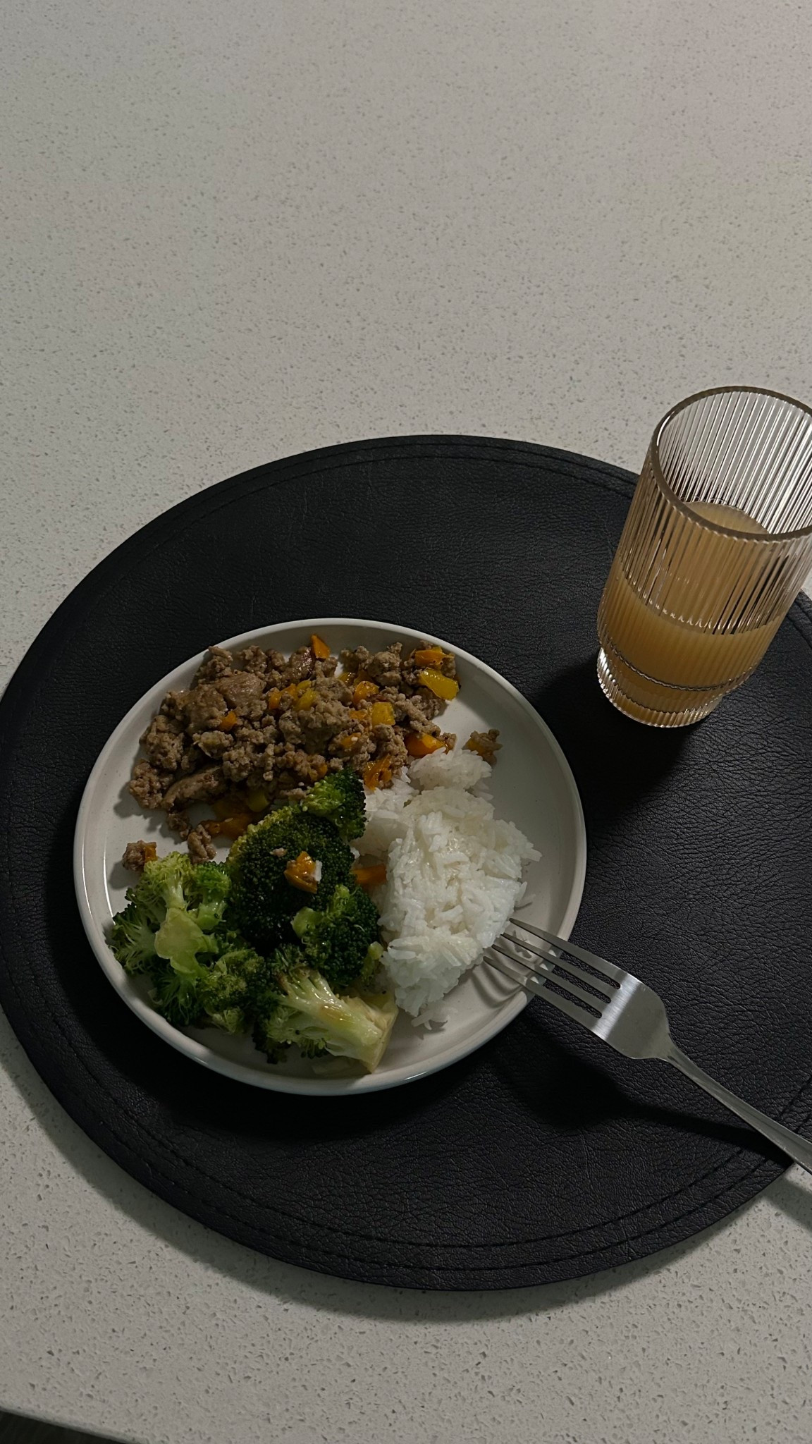 Aesthetic dinnerware 