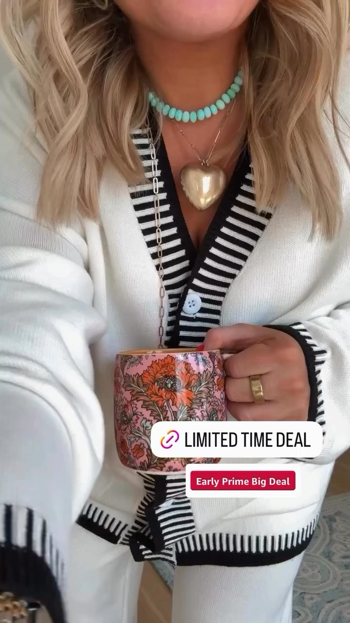 Who doesn’t love a good set for fall?? This one from Amazon is so comfy and comes in so many colors!! 

 #LTKgrwm #LTKootd #LTKmomlife