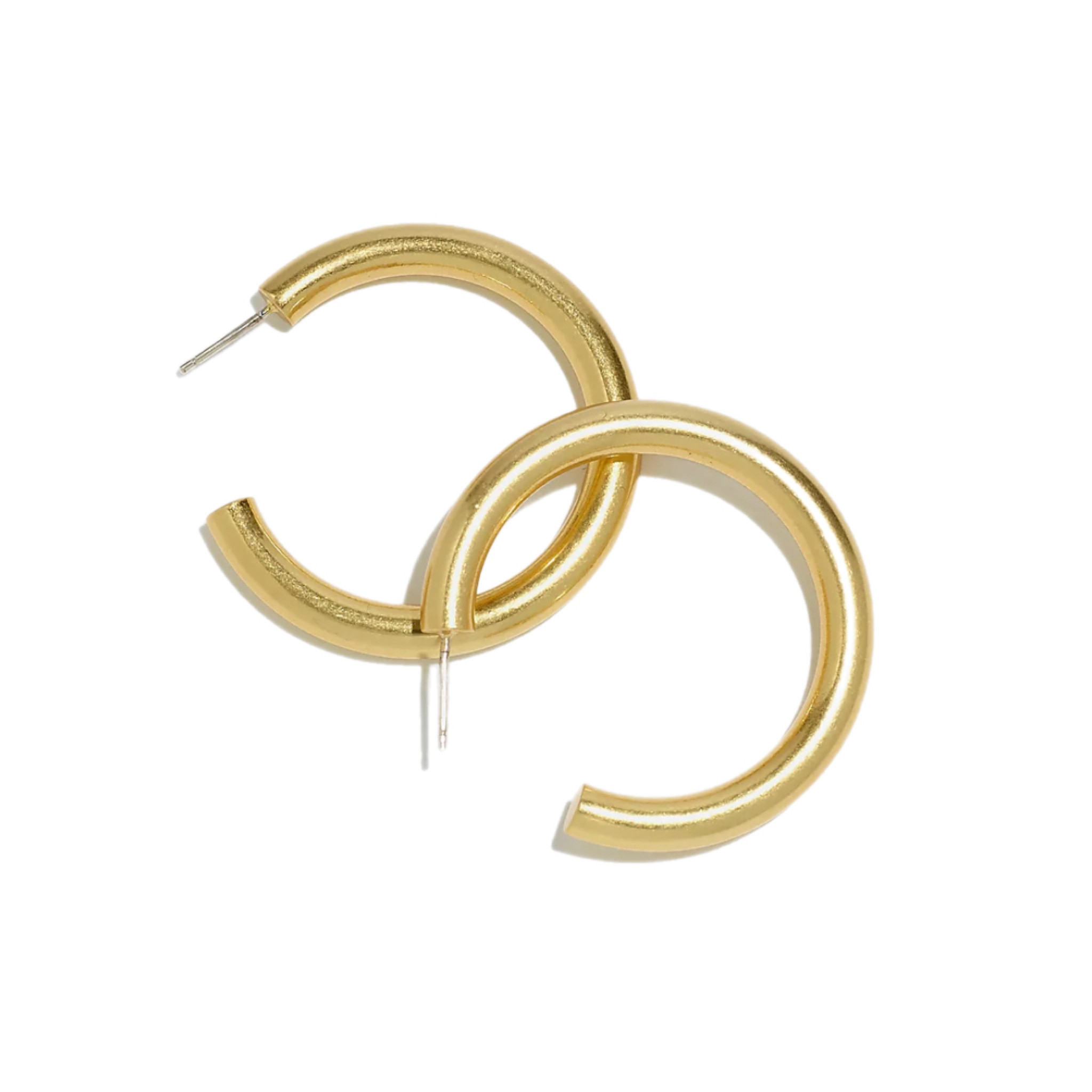 Madewell
Gold 
Earrings
Large Hoops
Chunky
Matte
Statement 
Stylish
Chic
Style
Jewelry 


#LTKstyletip #LTKfindsunder100 #LTKfindsunder50
