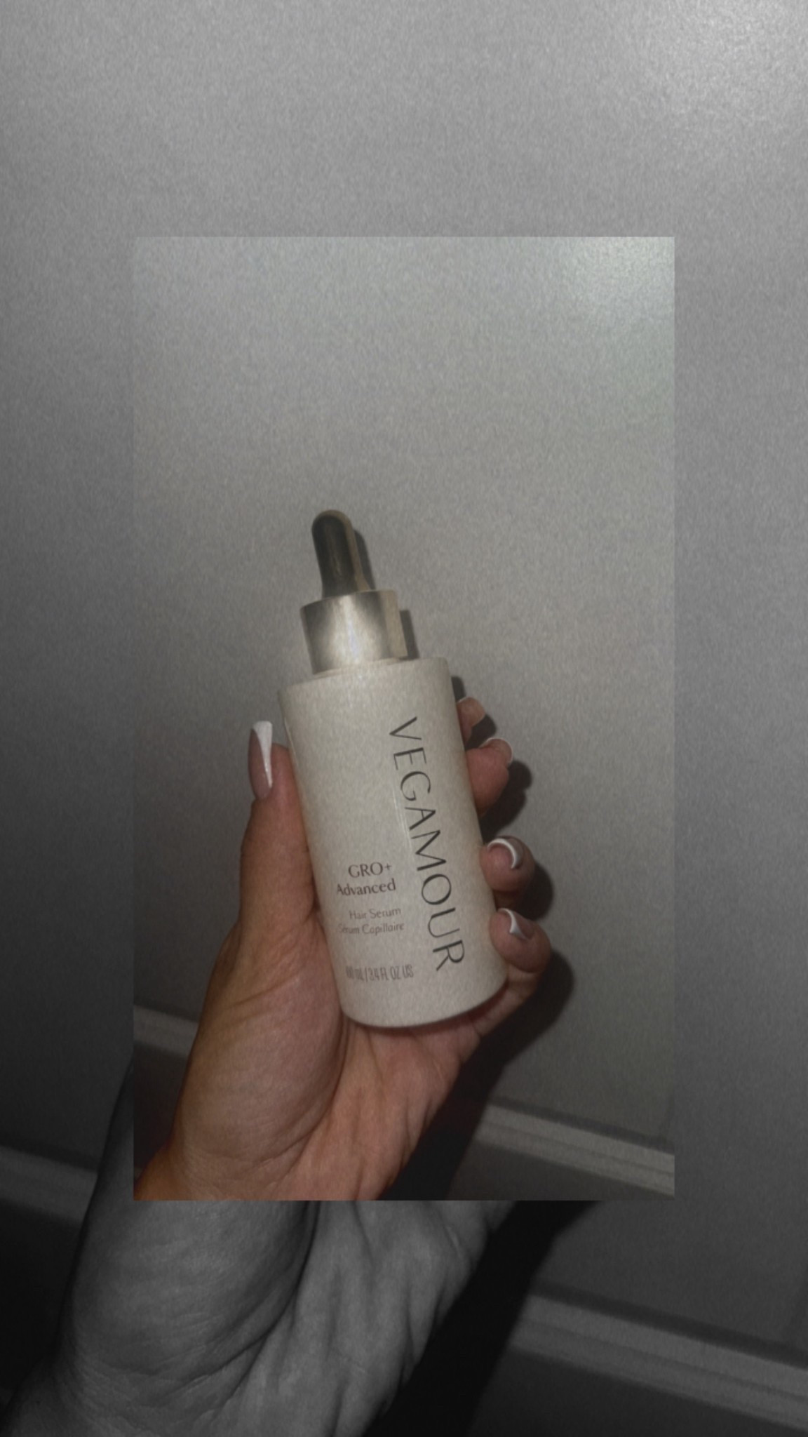 GRO+ Advanced Hair Serum
An MD-formulated hair serum powered by plant exosomes and liposomal encapsulation that drives actives deeper to restore density and correct thinning.
Corrects visible hair thinning
Restores density
Powered by plant exosomes and a liposomal delivery system
Clinically proven results