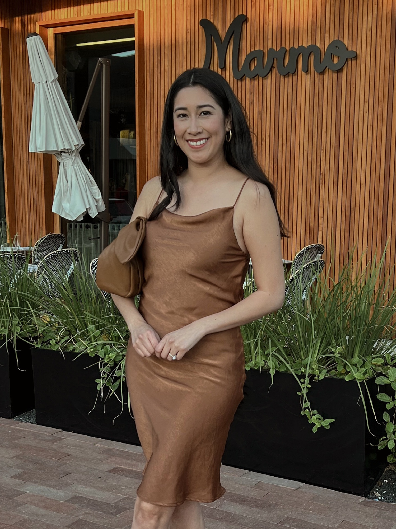 date night outfit with the perfect brown dumpling bag 🤎 | 📍marmo restaurant, houston, texas 

#LTKtravel #LTKunder50 #LTKstyletip