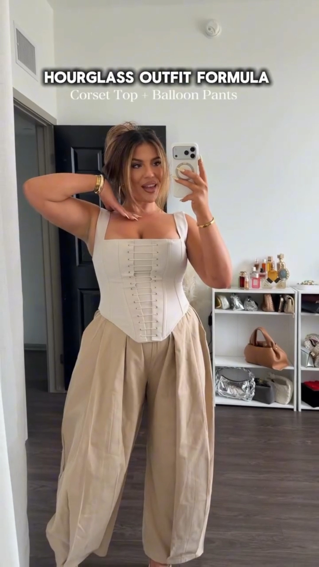 Hourglass Outfit Formula⏳ Snatched waist + volume at the hips= BODY!🔥 save this combo next time you need a spring outfit!😍

Wearing a L in the top and bottoms! Top is nonstretch so I’d consider sizing up! 😘

#outfitformula #hourglassoutfit #midsizefashioninspo