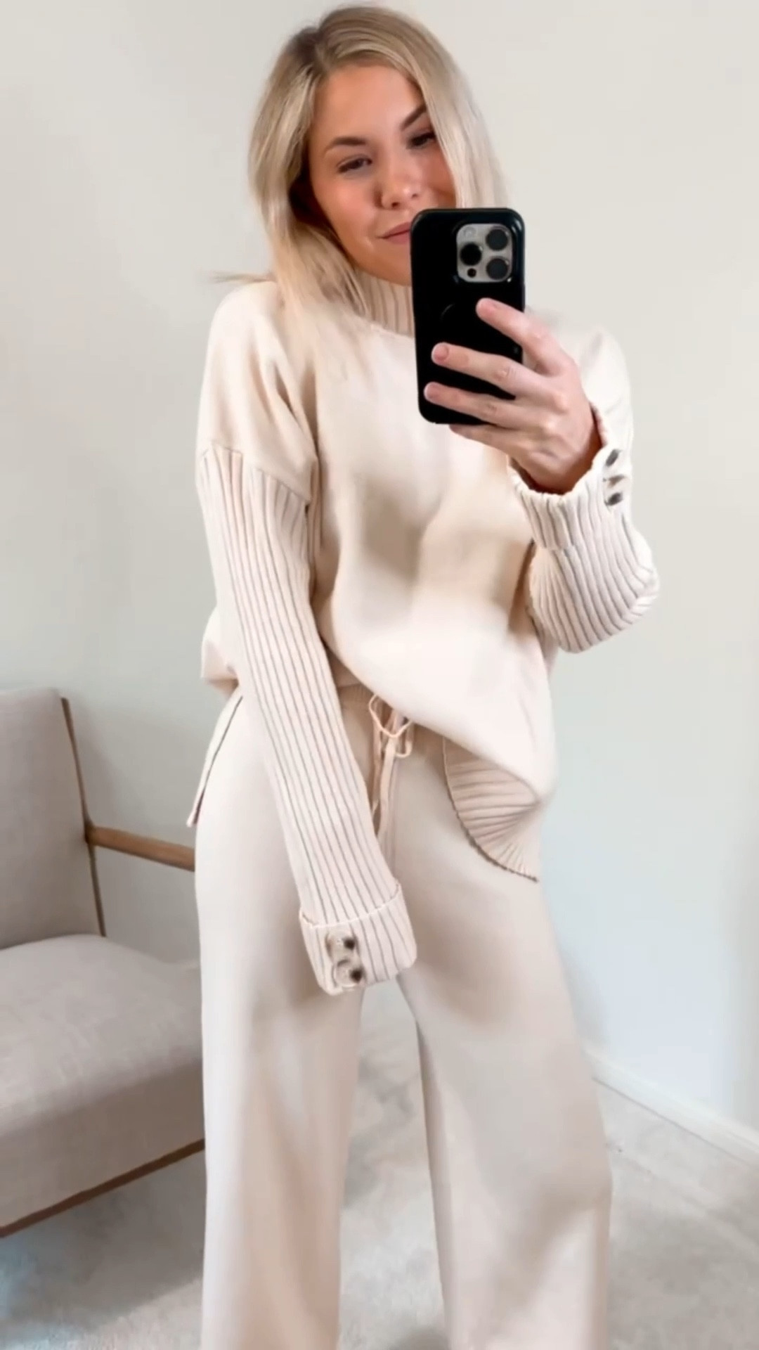 Amazon matching set
Amazon loungewear 
Ugg
Platform Ugg 

#LTKFindsUnder50 #LTKSeasonal