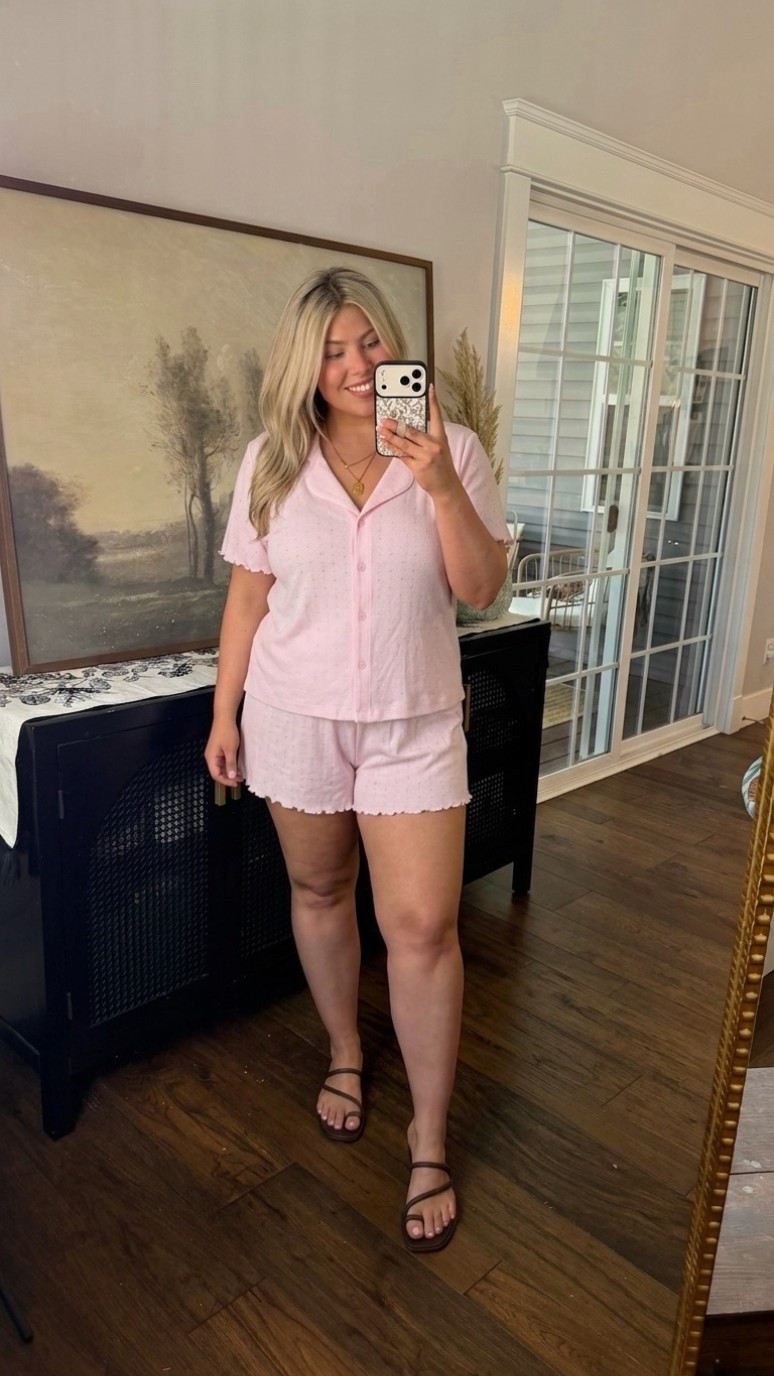 Wearing a size large! @Target 

#LTKgrwm #LTKmorningroutine #LTKdayinmylife