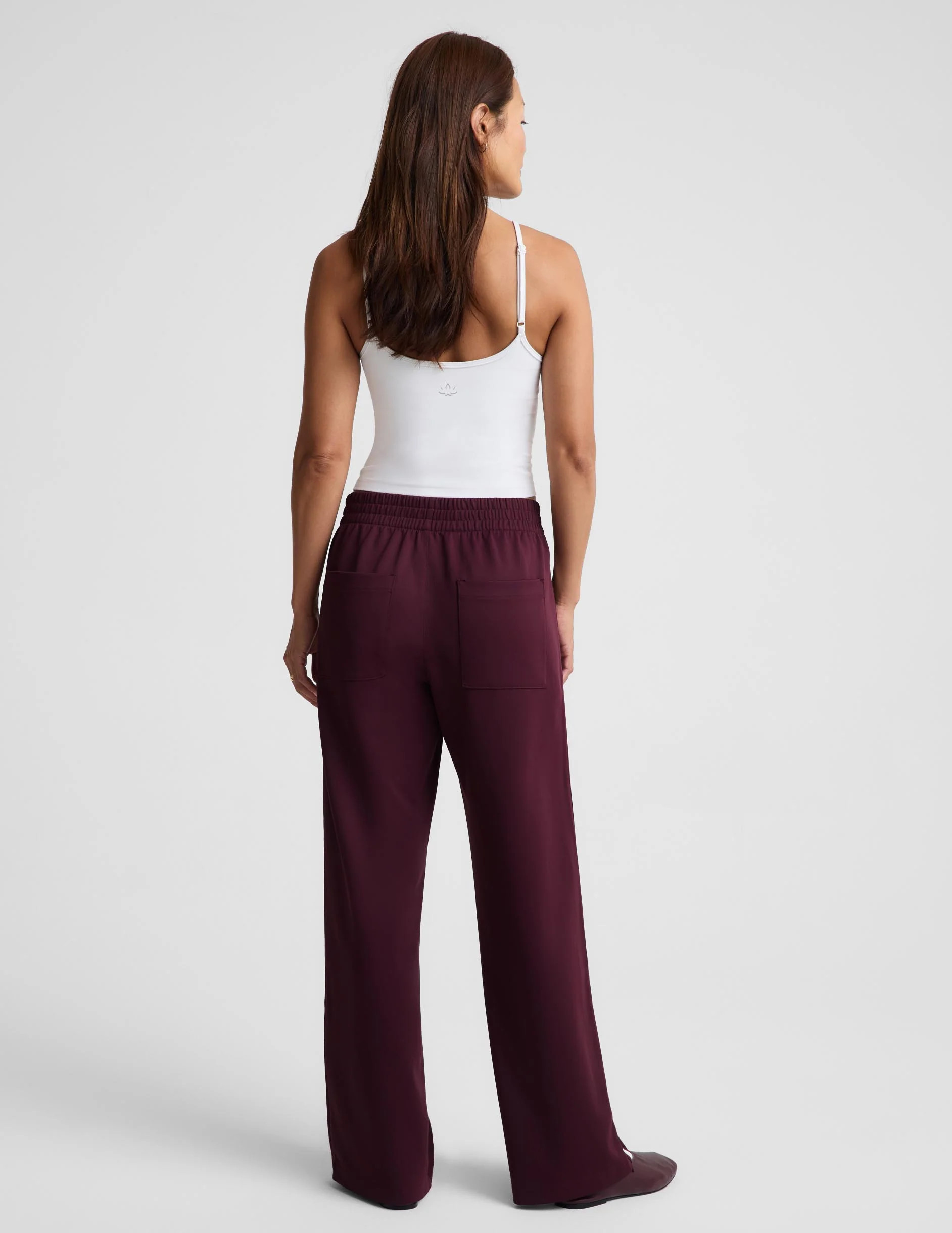 That Tracks Pant 29" | Beyond Yoga | Beyond Yoga