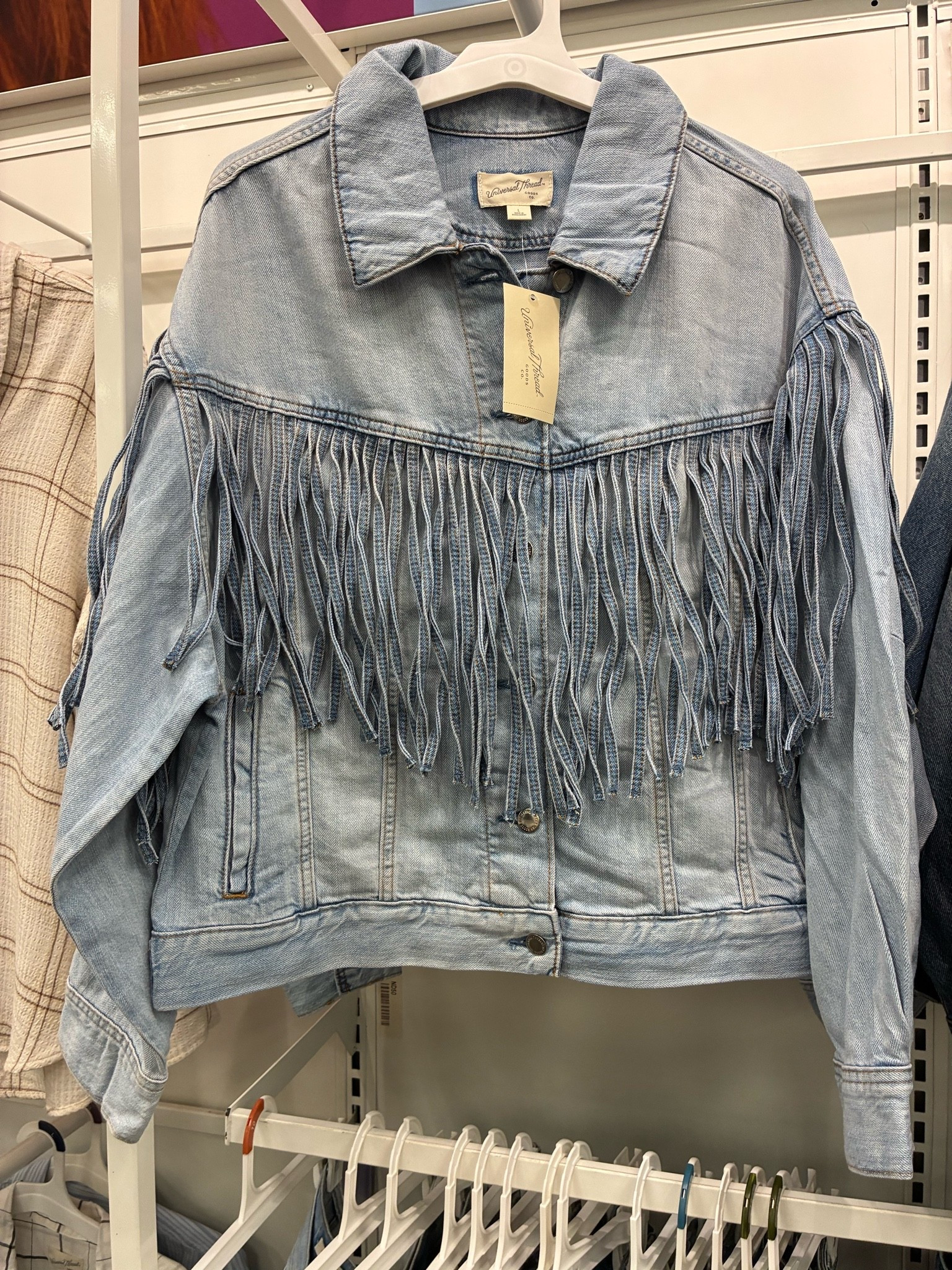 This jacket! Perfect for fall 😍 the fringe

#LTKdayinmylife #LTKSeasonal #LTKSaleAlert