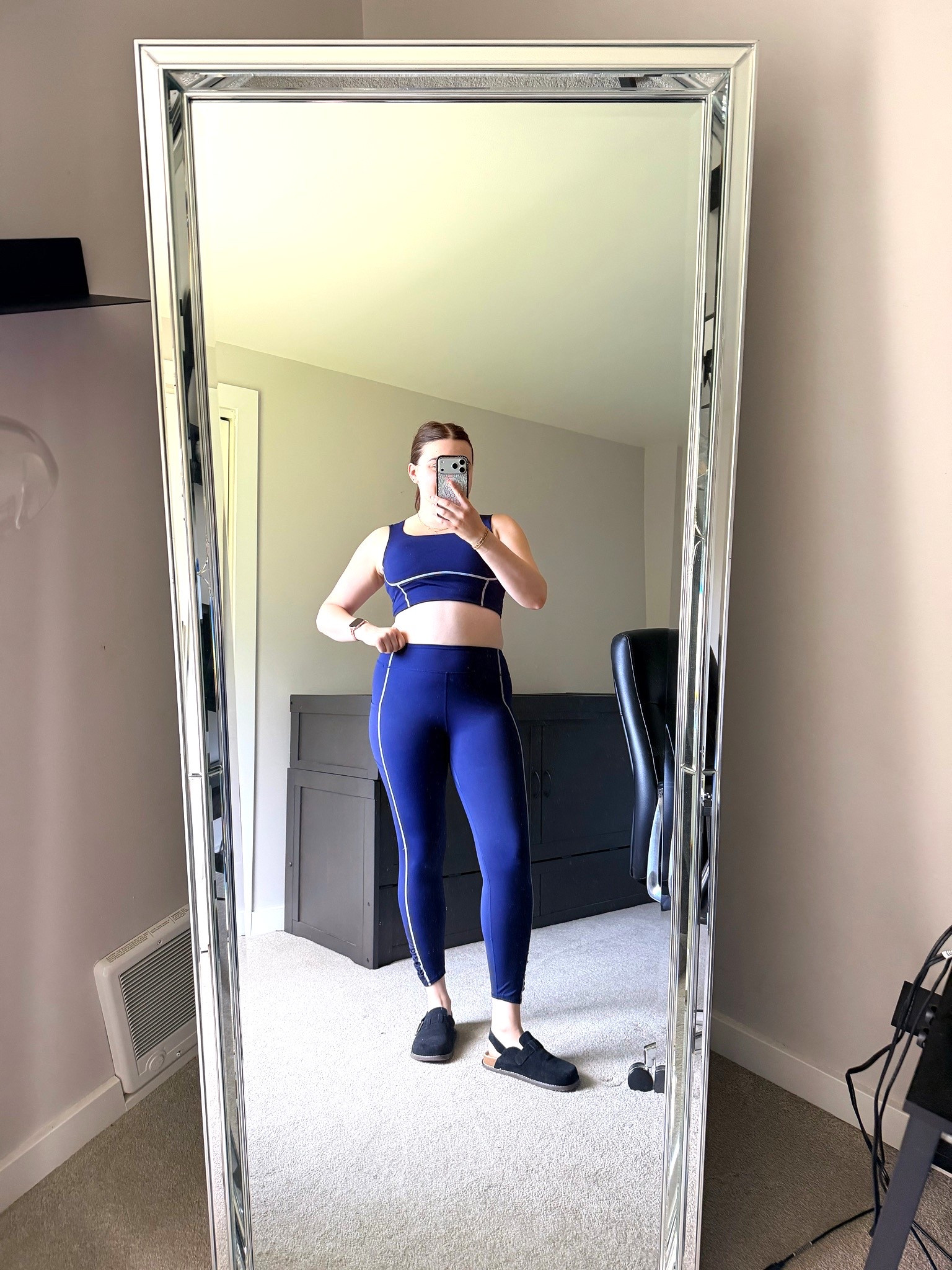 Morning Pilates private means a cute workout set! Loving this matching legging and tank moment with the best clogs 🤪 everything’s on sale too!

I’m wearing a L set and size 9 clogs

#LTKootd #LTKfitnessgoals #LTKMidsize