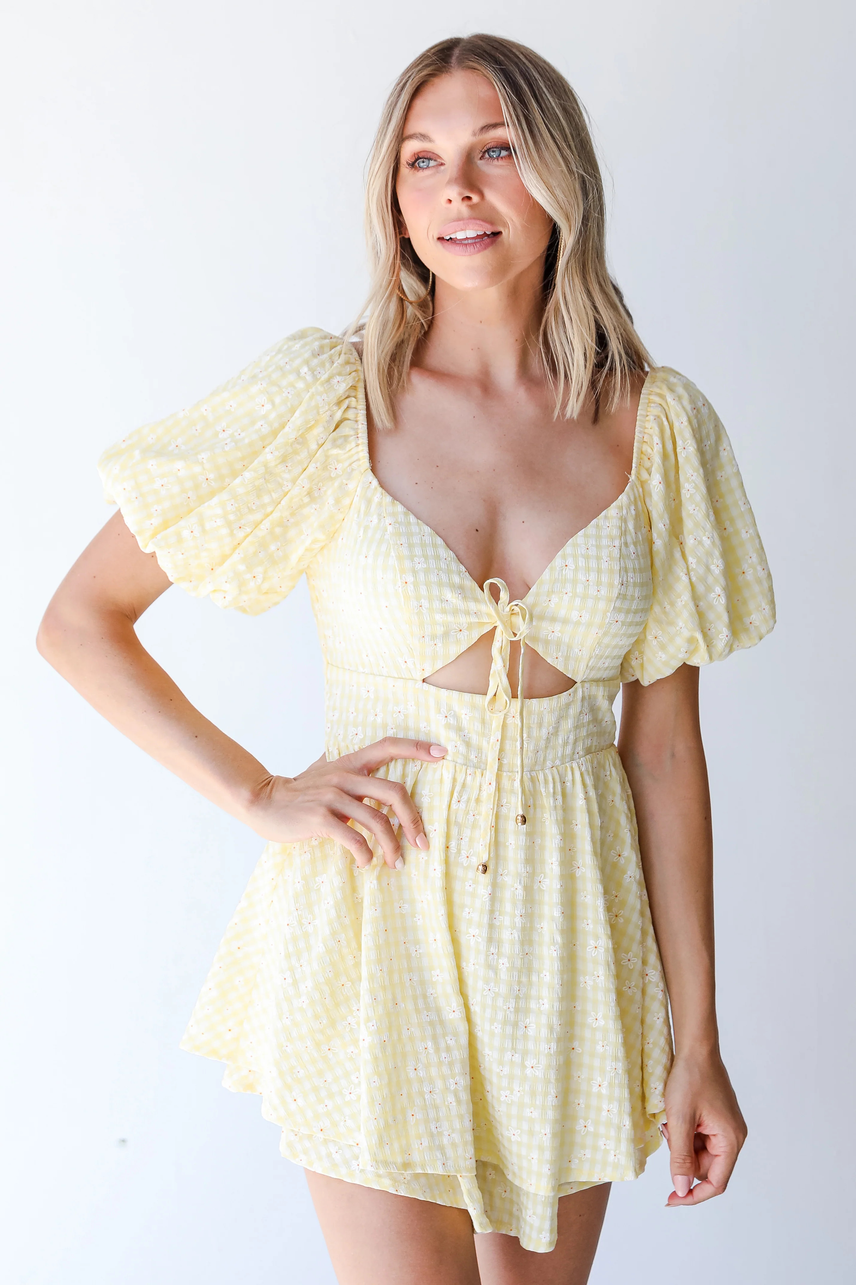 Drive Me Daisy Gingham Romper | Dress Up