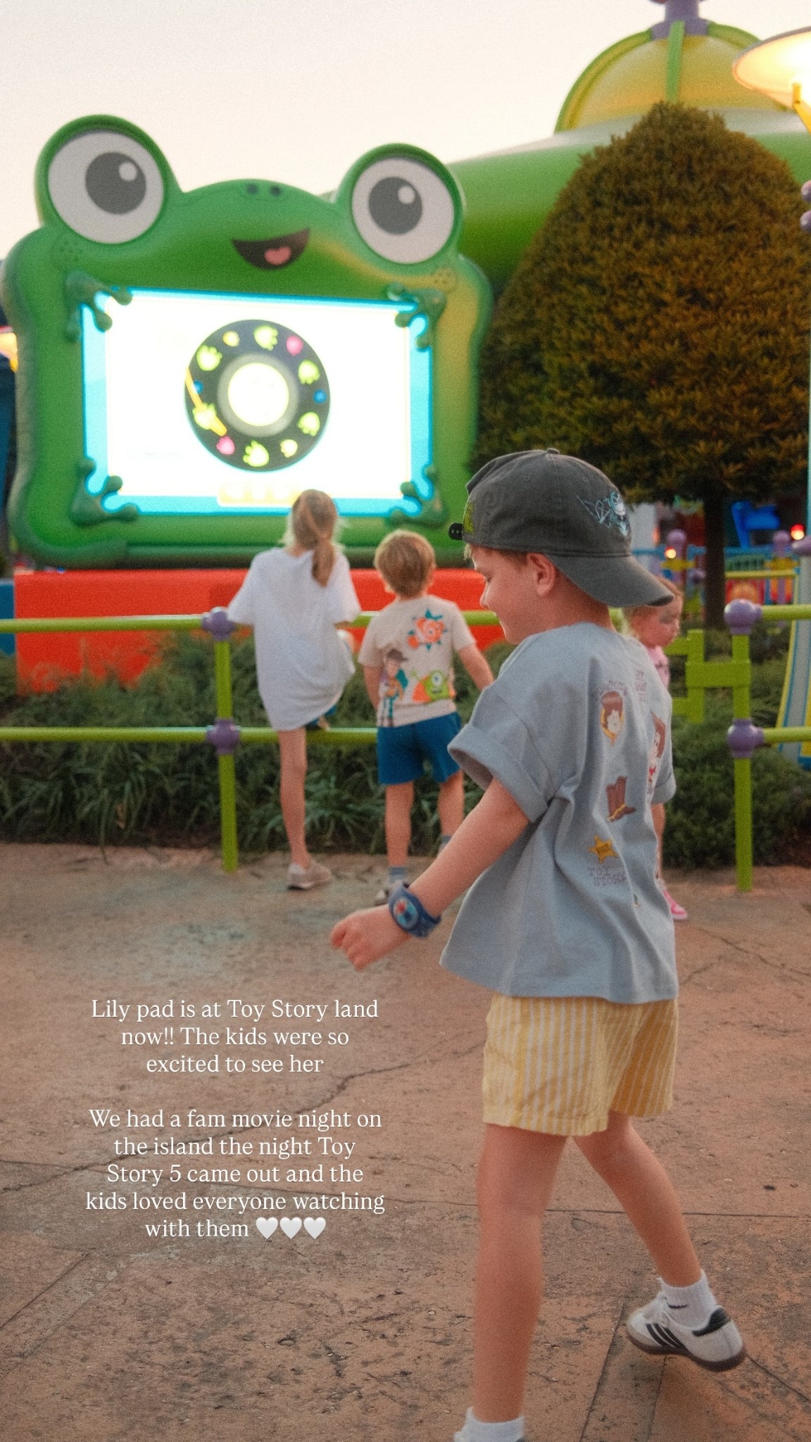Lily pad is at Toy Story land now!! The kids were so excited to see her 

We had a fam movie night on the island the night Toy Story 5 came out and the kids loved everyone watching with them 🤍🤍🤍