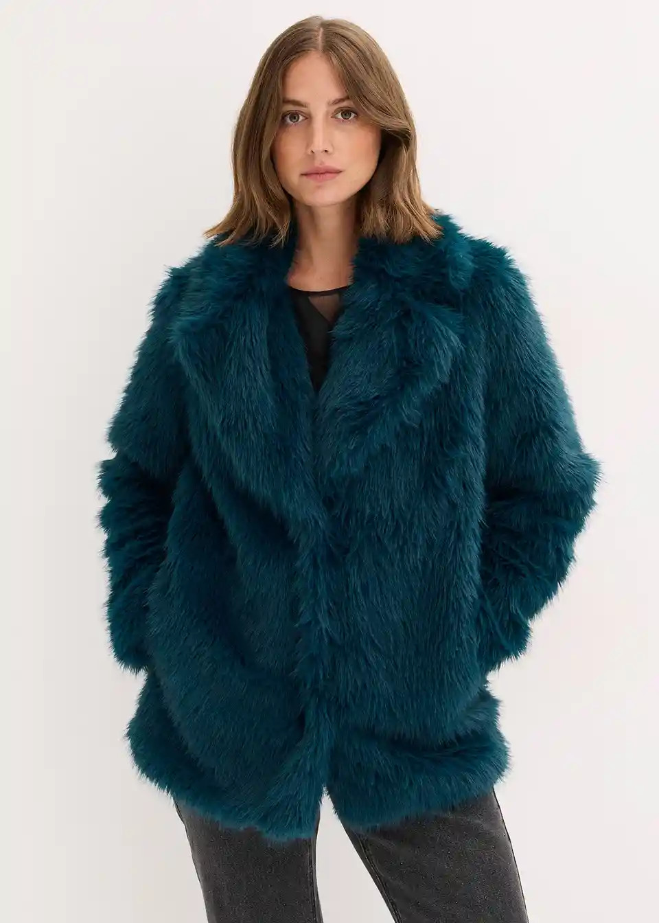 Fellimitat-Jacke | Bonprix DE