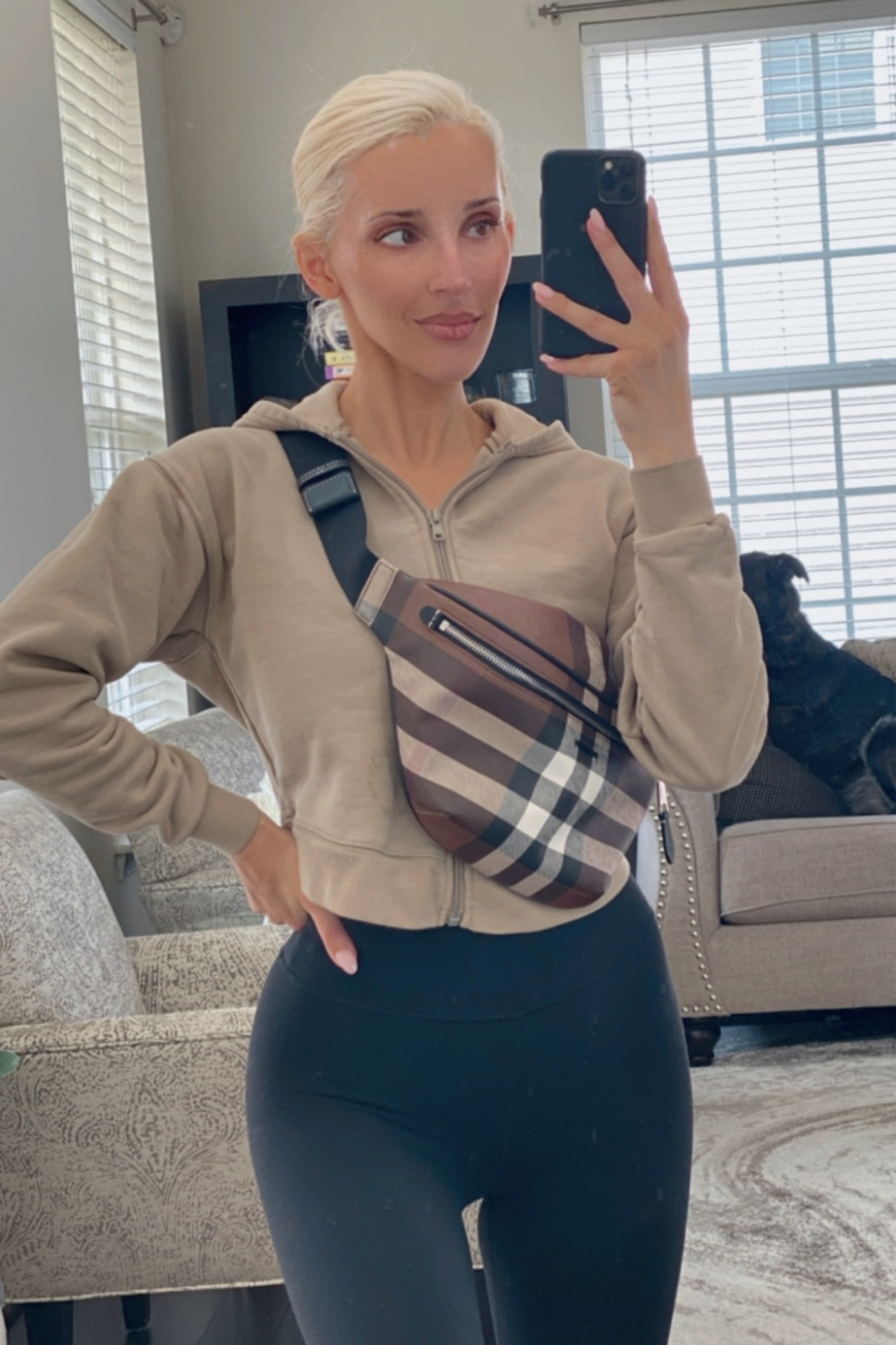 The everyday mom outfit😂

#LTKstyletip #LTKFind #LTKfamily