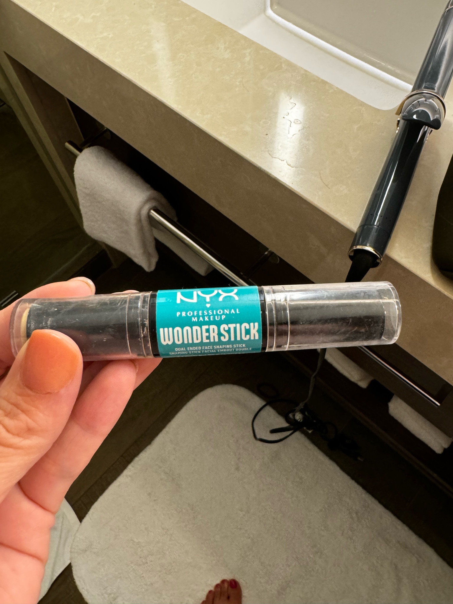 You won’t get many make up tips from me, but my sister got me this for Christmas and I am obsessed with it! 

#LTKSaleAlert #LTKBeauty #LTKSummerSales