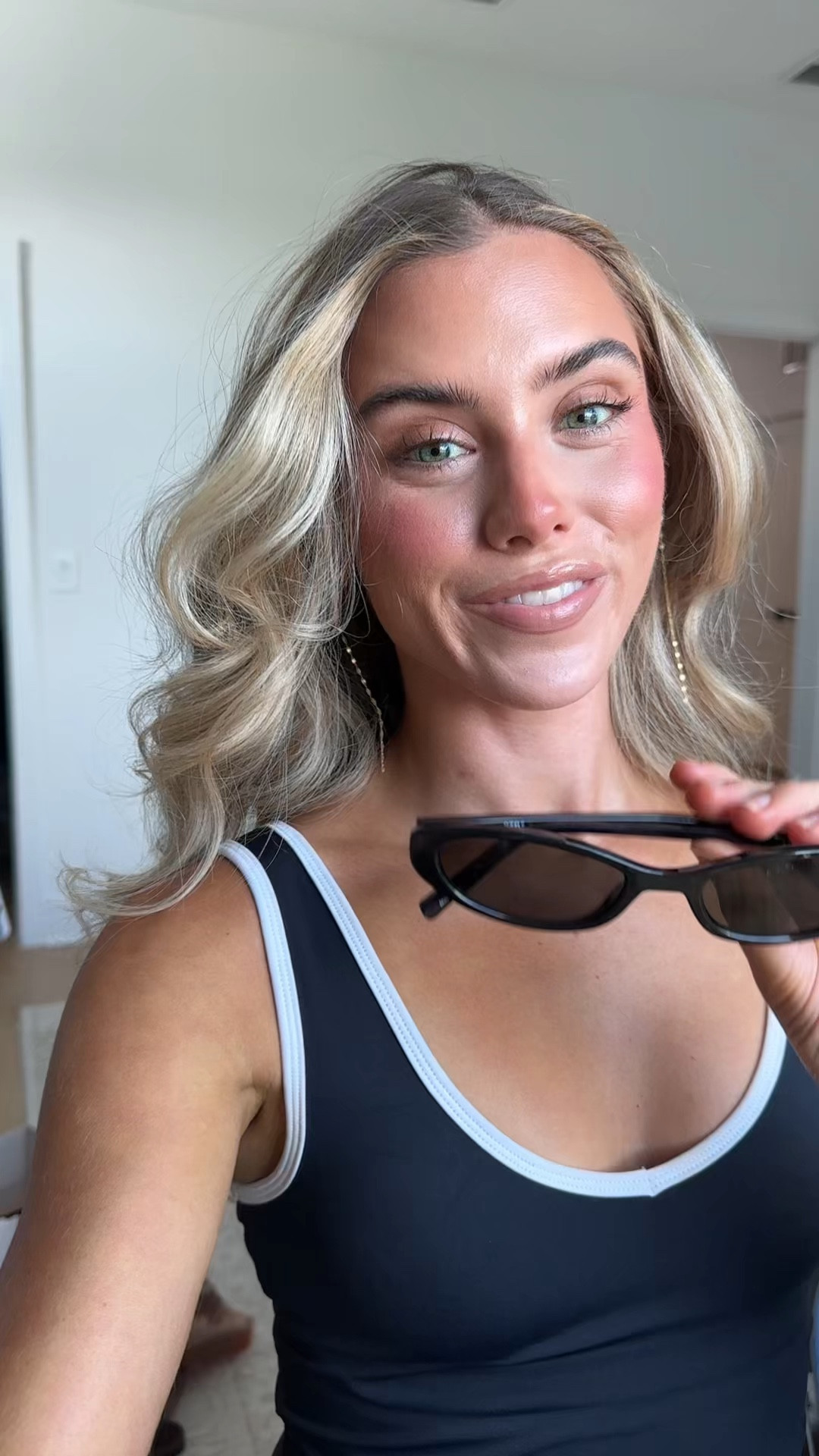 @otraeyewear These best-selling cat-eye sunglasses fuse timeless elegance with modern edge, sculpted in a polished black frame with smoke lenses to channel vintage glamour through a contemporary lens

#LTKootd #LTKSeasonal #LTKdayinmylife