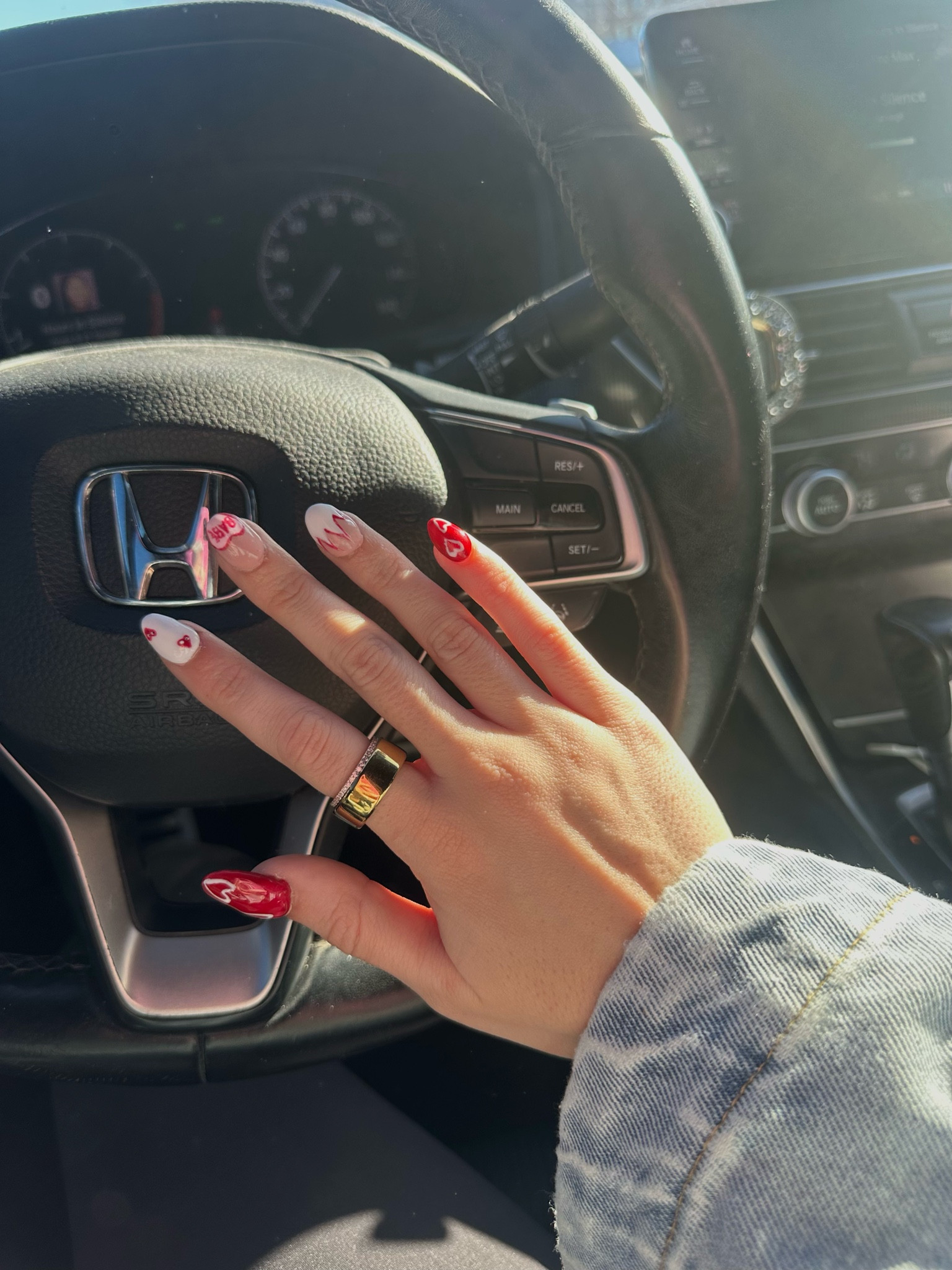 Oura ring gen 4 with a stacked ring ❤️‍🔥😍

#LTKFitness #LTKStyleTip #LTKFindsUnder50