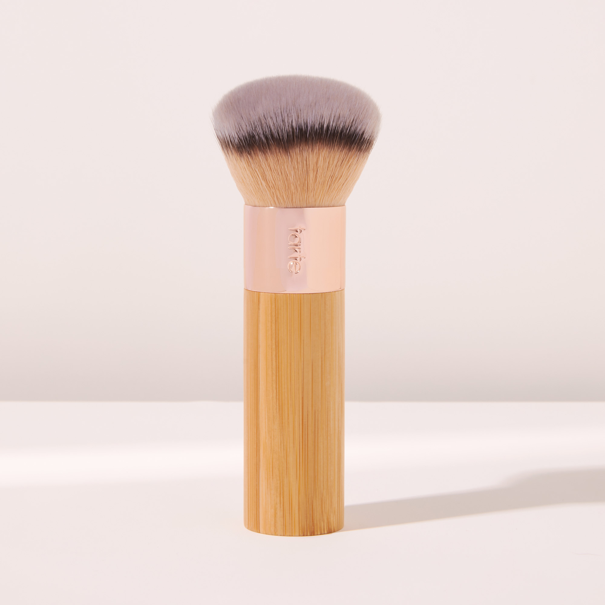 the buffer�?� brush | tarte cosmetics (Global)