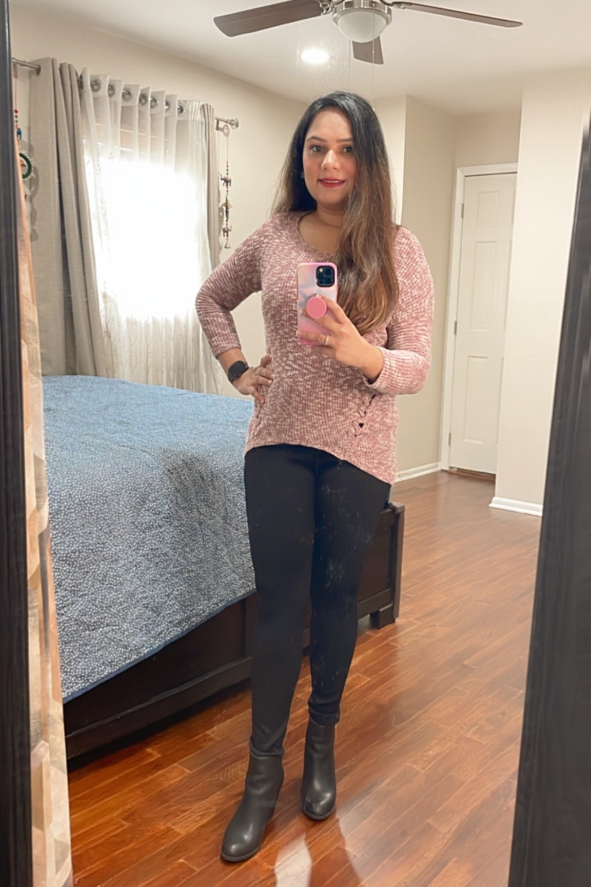 Fall Outfit 🤍🤎🖤

#fall#autumn#nature#autumnvibes#fashion#fallcolors#winter#falloutfitinspo#fallfashion#momlife#sweaterweather

#LTKstyletip #LTKSeasonal