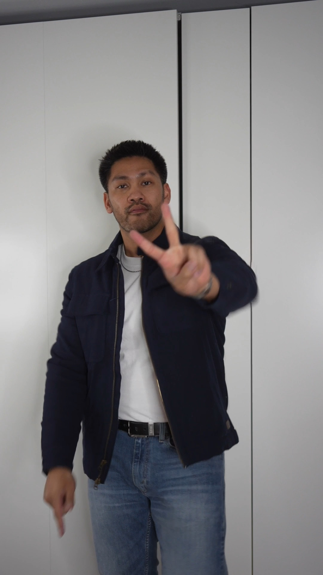 I wasn't always a jeans kinda guy, but here we are! As a guy with thicker legs, the fit is crucial - sometimes straight fit still is tight, but thankfully we got these relaxed straight fit 559 from @levi
For all my folks with thick thighs that save lives, give these a go!
Shirt @Costco Wholesale
Jacket @Jachsny
Jeans @Levi's
Shoes @Nike
Watch @OMEGA @tourneau
Fragrance @Valentino.Beauty

#LTKMens #LTKSeasonal #LTKStyleTip