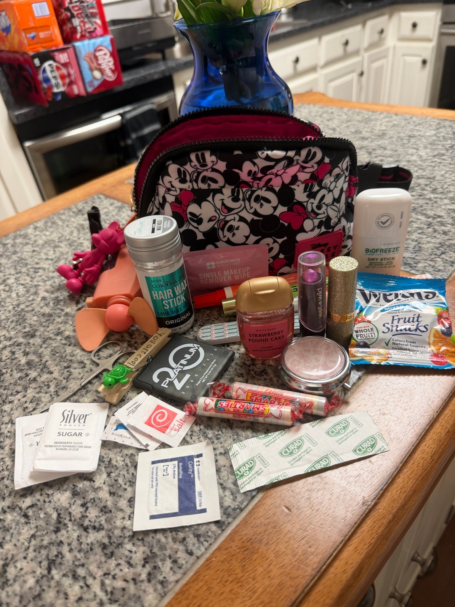 What’s in my bag as a dance mom? These are all the things I pack, so I have it on-the-go, and I also have a variety of bobby pins and elastics. 🩷 Most items tagged below. 

#whatsinmybag #dancemoms #competitiondance #backstage #prepared #organization #momhack #tipsfordancemoms

#LTKmomlife #LTKgrwm #LTKootd