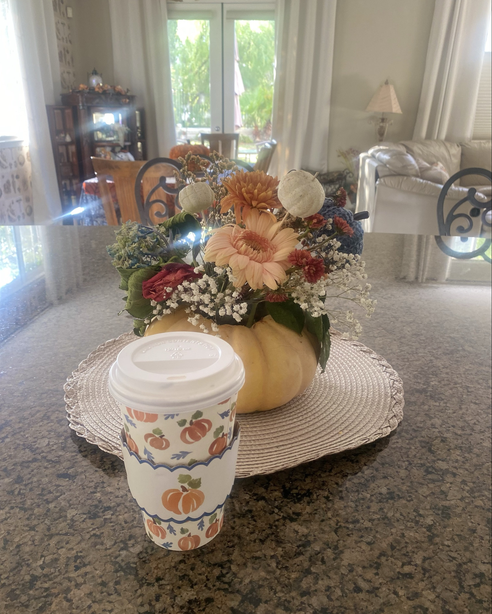 Fall DYI Pumpkin Centerpieces for parties, baby showers, Thanksgiving, Halloween Parties or for that Fall feeling at home. 🧡💐 #falldecor 

#LTKParties #LTKSeasonal #LTKHome