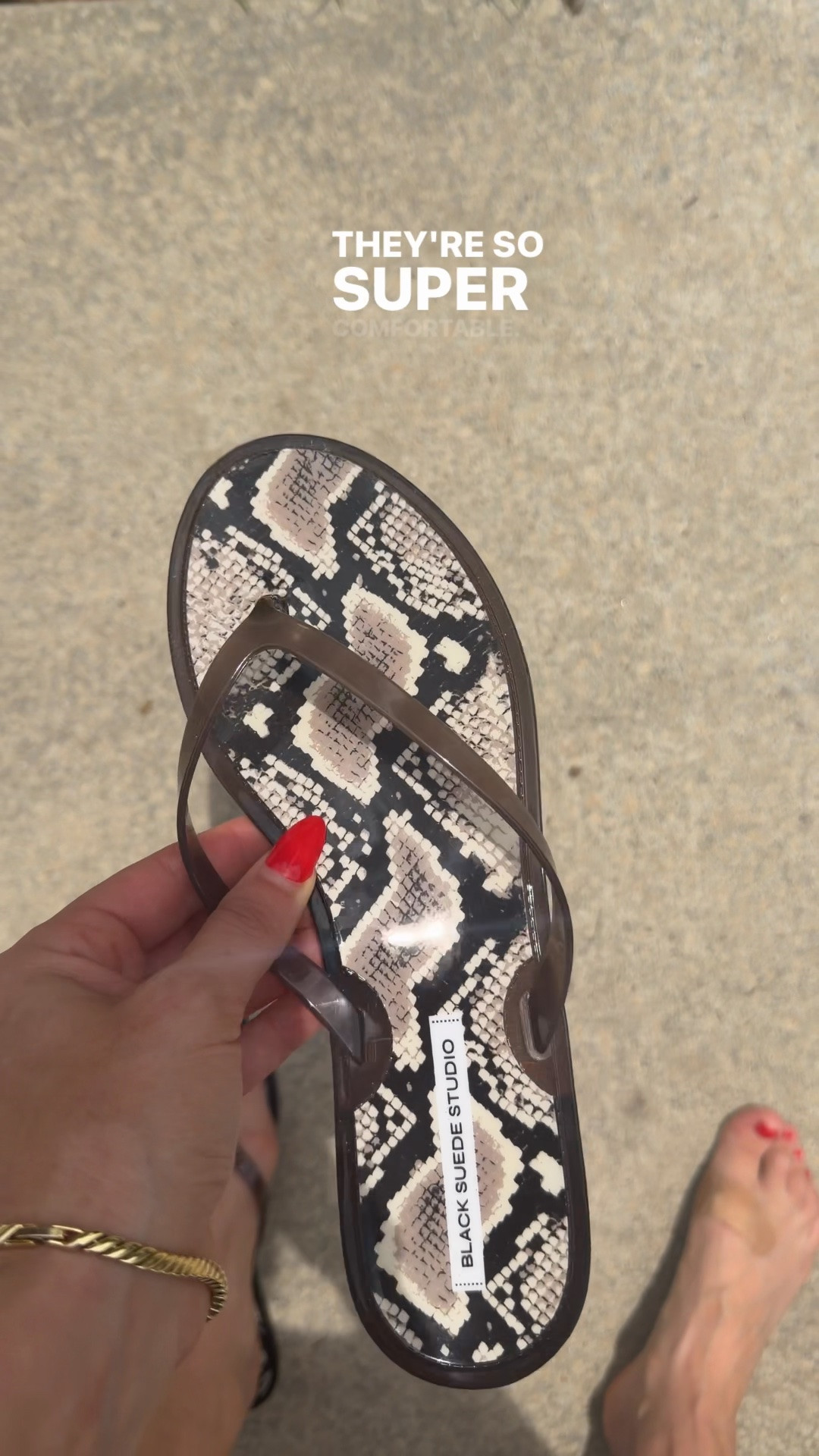 I can’t find the snake print ones like the ones I’m wearing, but I linked the ones I just bought for vacation, same brand. I’m a size 8 1/2 and I’m wearing a size 39. ￼

#LTKSeasonal #LTKTravel #LTKSwim