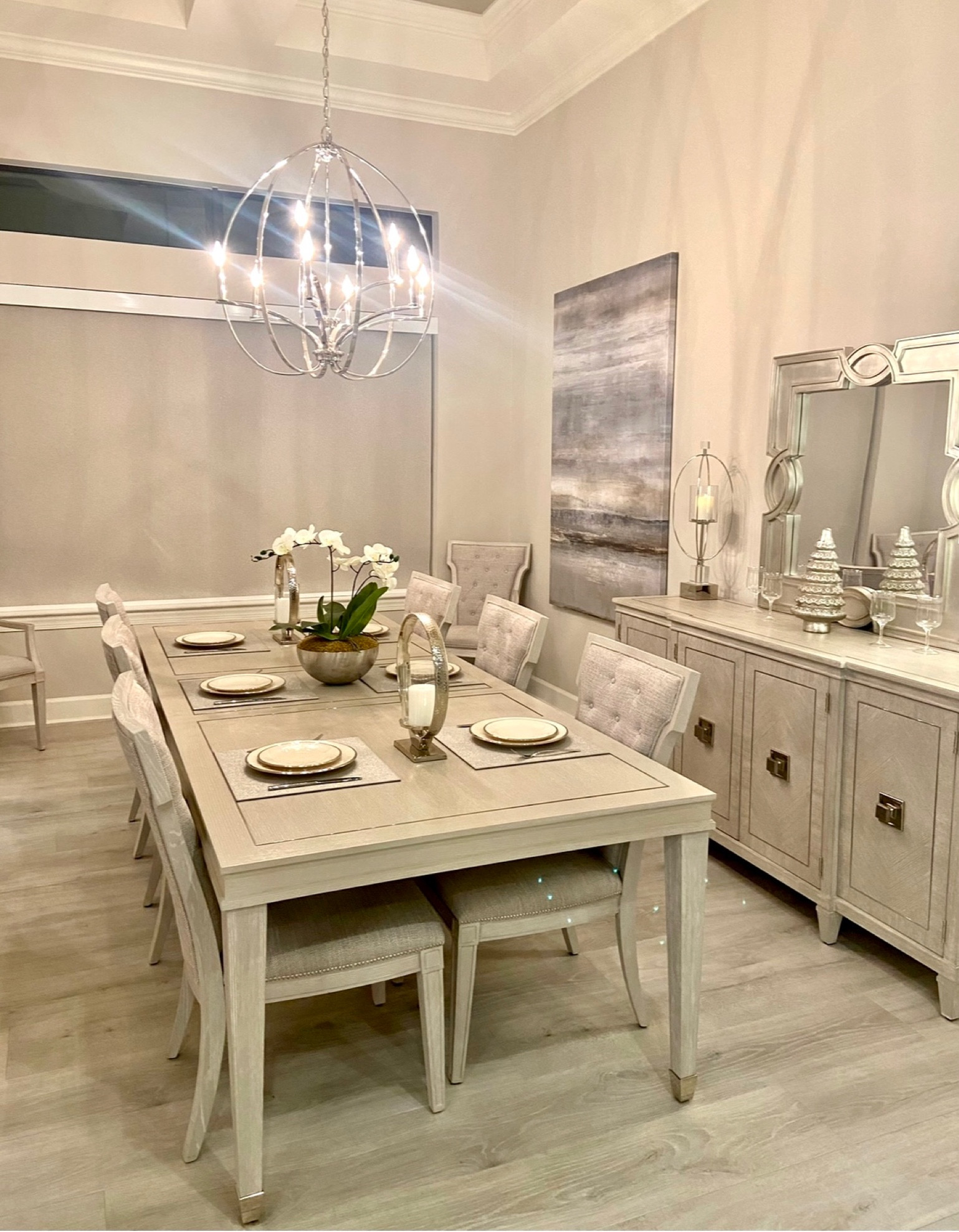 Hyde Park Dining Room by Bernhardt from Havertys

#LTKFind #LTKhome