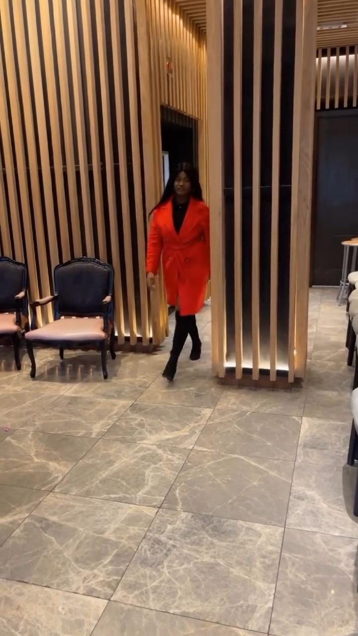 OOTN ✨🖤

 #reels #real #reelsinstagram #chic #chickstyle #fashion #winter #winterfashion #ootn

#LTKStyleTip #LTKShoeCrush #LTKU