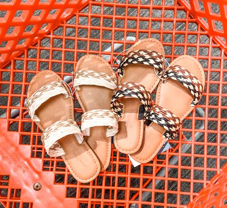 Sandals on sale!

#LTKShoeCrush #LTKStyleTip #LTKSaleAlert