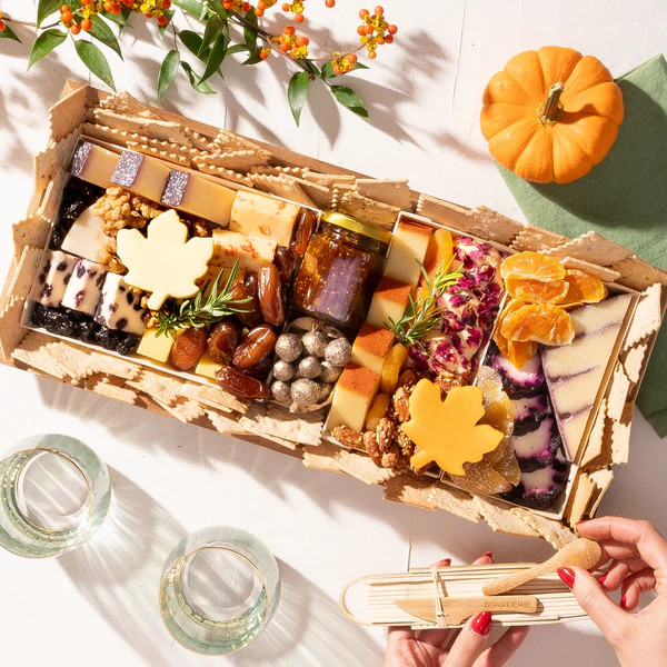 Thanksgiving Medium Cheese Board (No Meat) | Boarderie